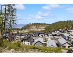 3183 Hilltown Drive, Kelowna, BC V1V2R1 Photo 7
