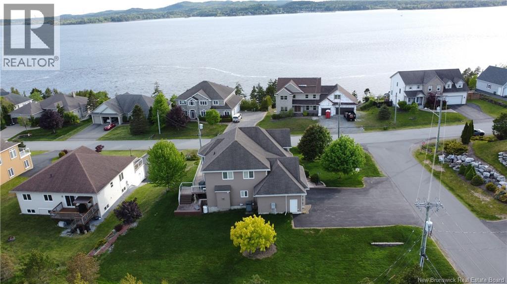 4 Admiralty Drive - Image 2