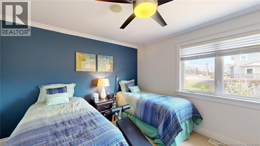 4 Admiralty Drive - Image 28