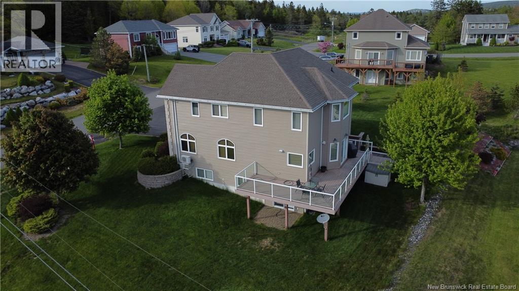 4 Admiralty Drive - Image 47