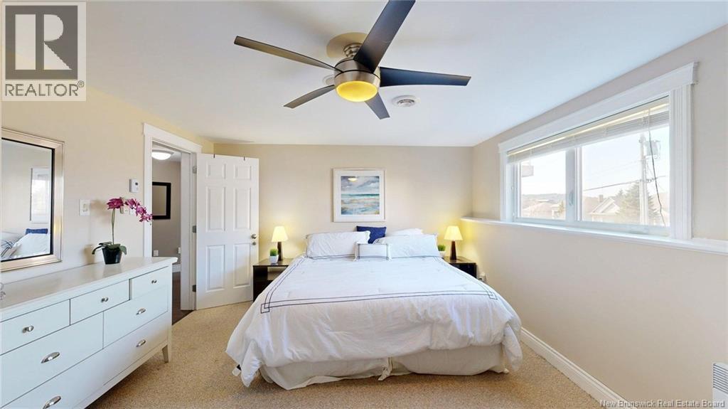4 Admiralty Drive - Image 33