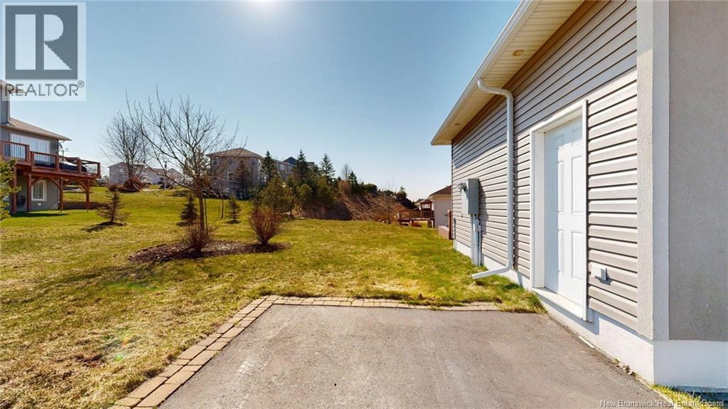4 Admiralty Drive - Image 50