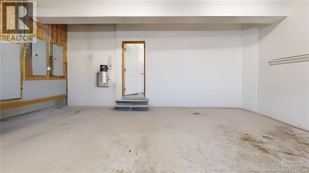 4 Admiralty Drive - Image 38