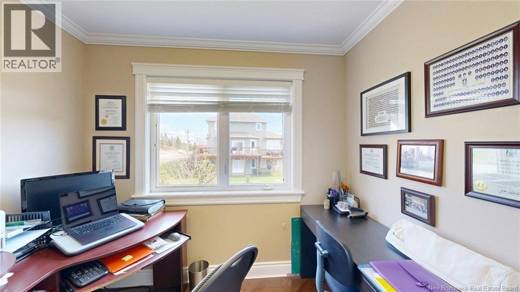 4 Admiralty Drive - Image 30