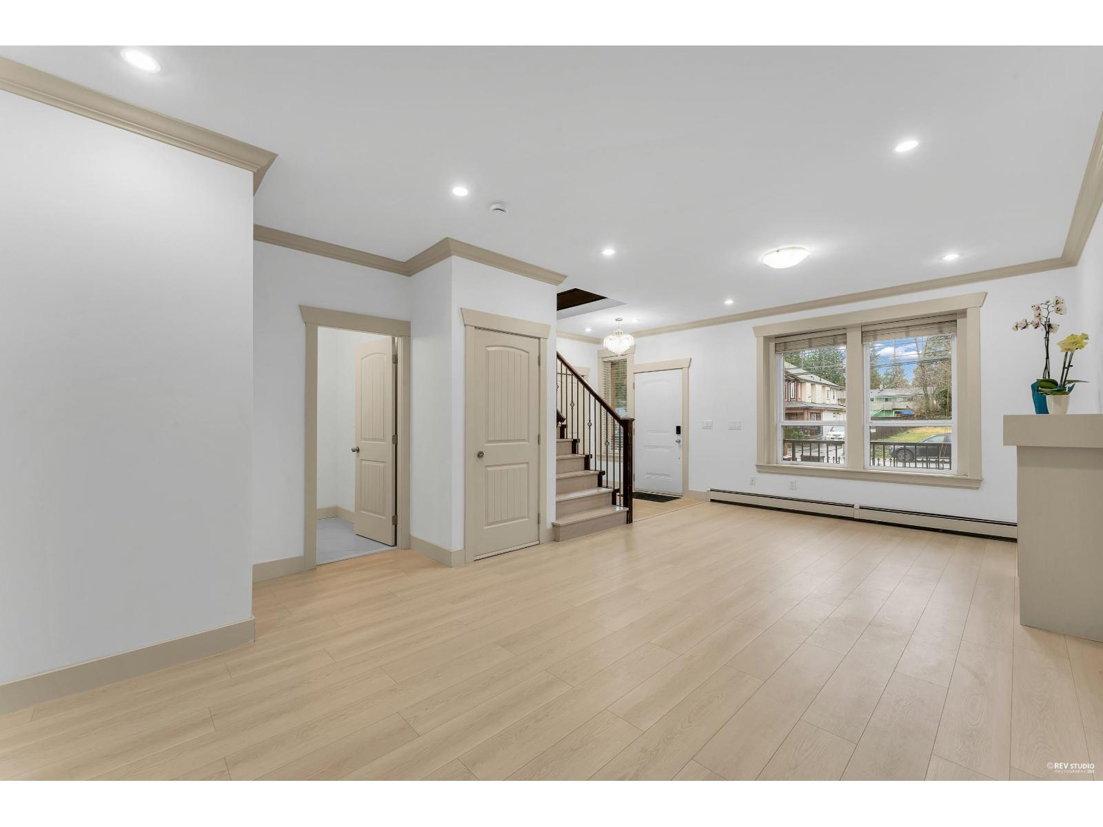 6 Bed, 4 Bath House for Sale in Surrey – 13125 108 AVENUE, Surrey - Image 8