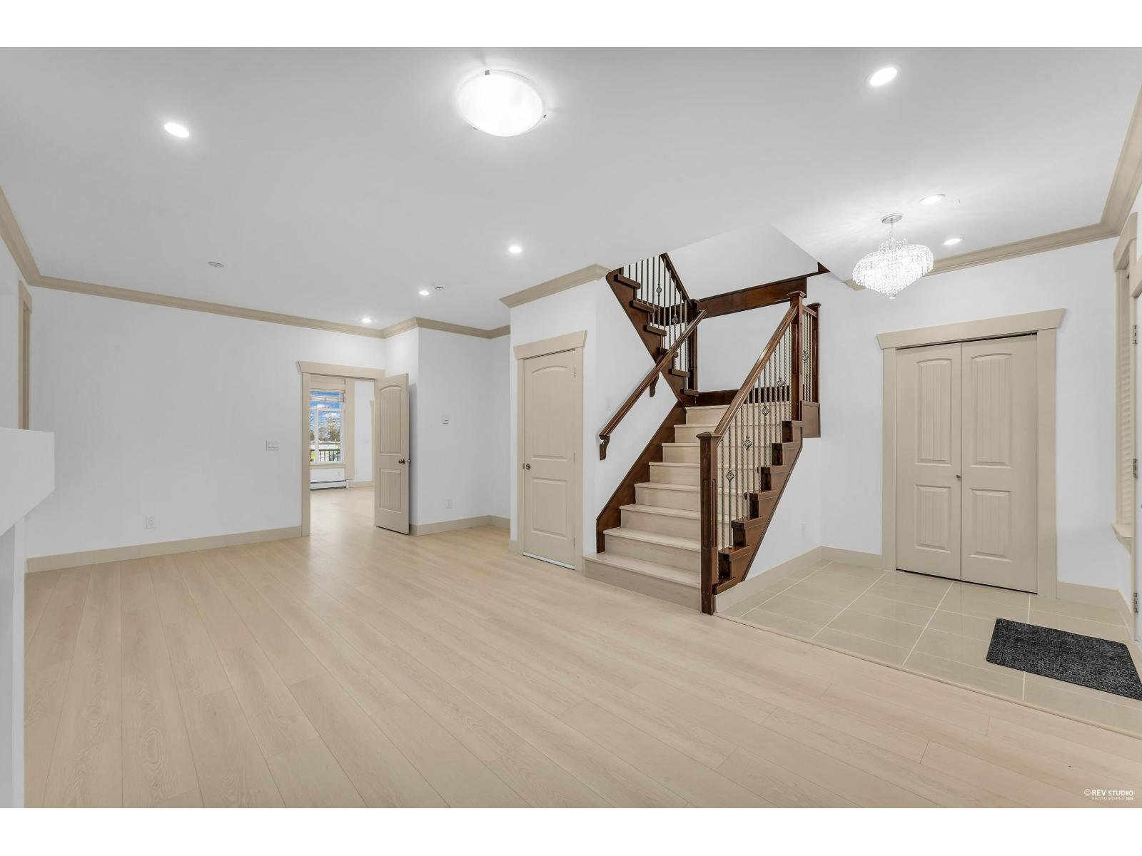 6 Bed, 4 Bath House for Sale in Surrey – 13125 108 AVENUE, Surrey - Image 7