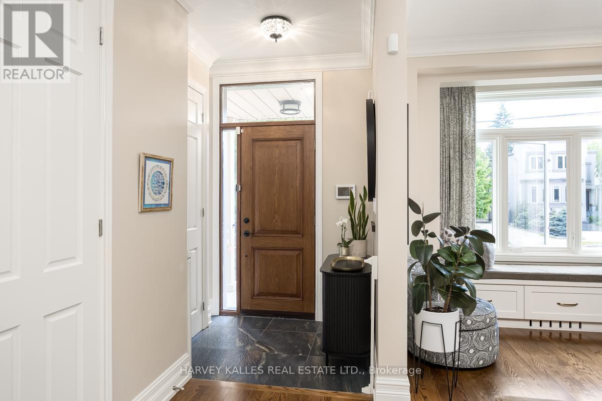 526 MELROSE AVENUE - 2