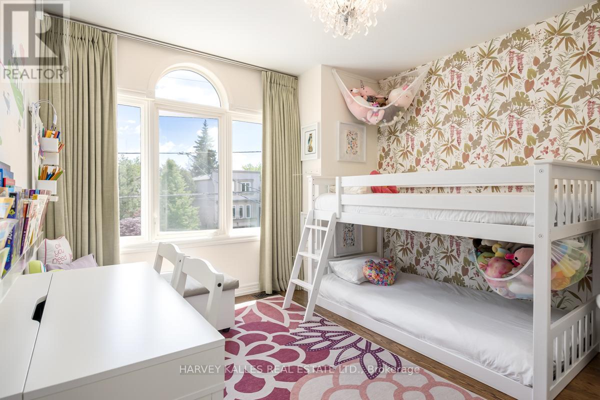 526 MELROSE AVENUE - 20