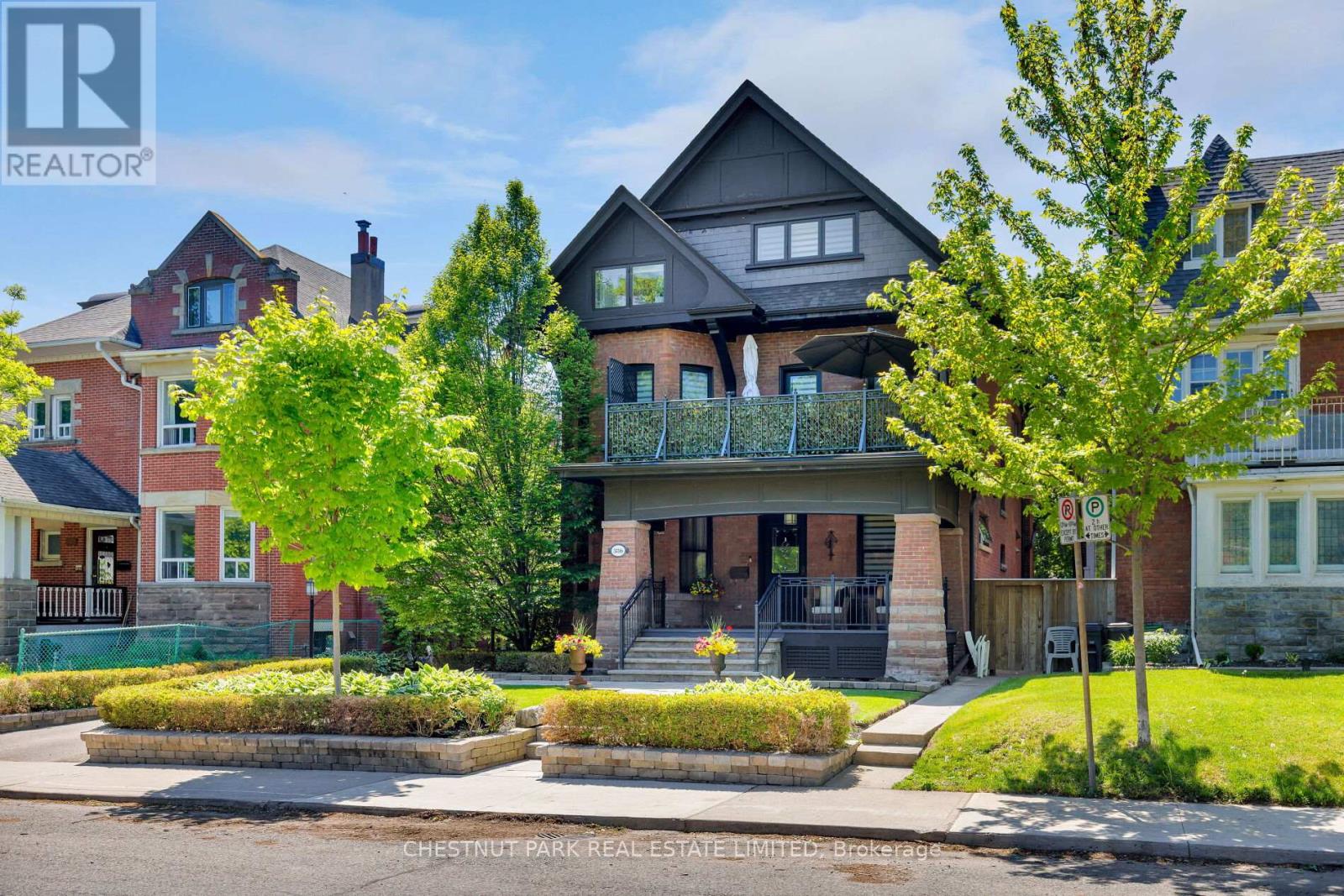 386 PALMERSTON BOULEVARD - 2