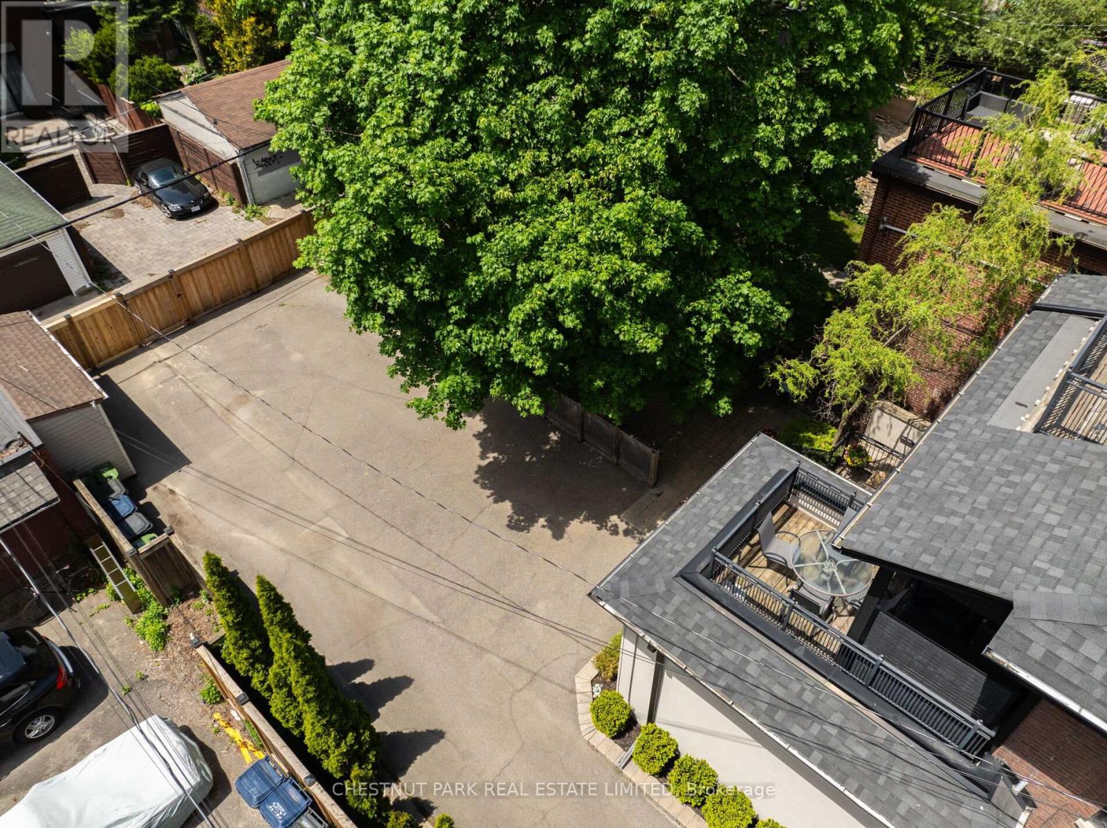 386 PALMERSTON BOULEVARD - 45