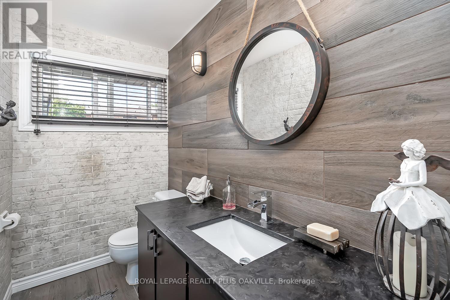 #51 1051 CEDARGLEN GATE - 10