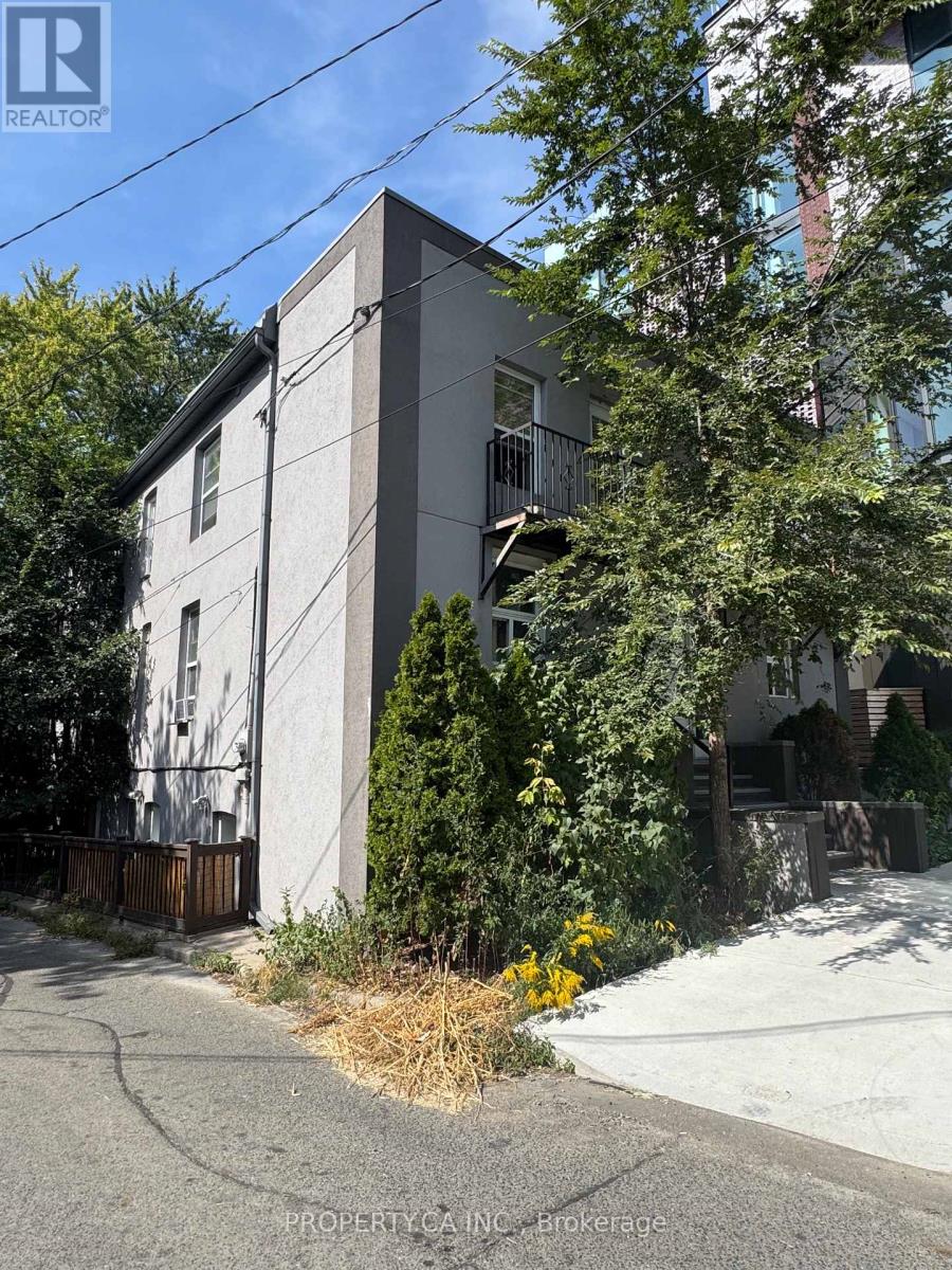 Photo of 22 BRAD STREET