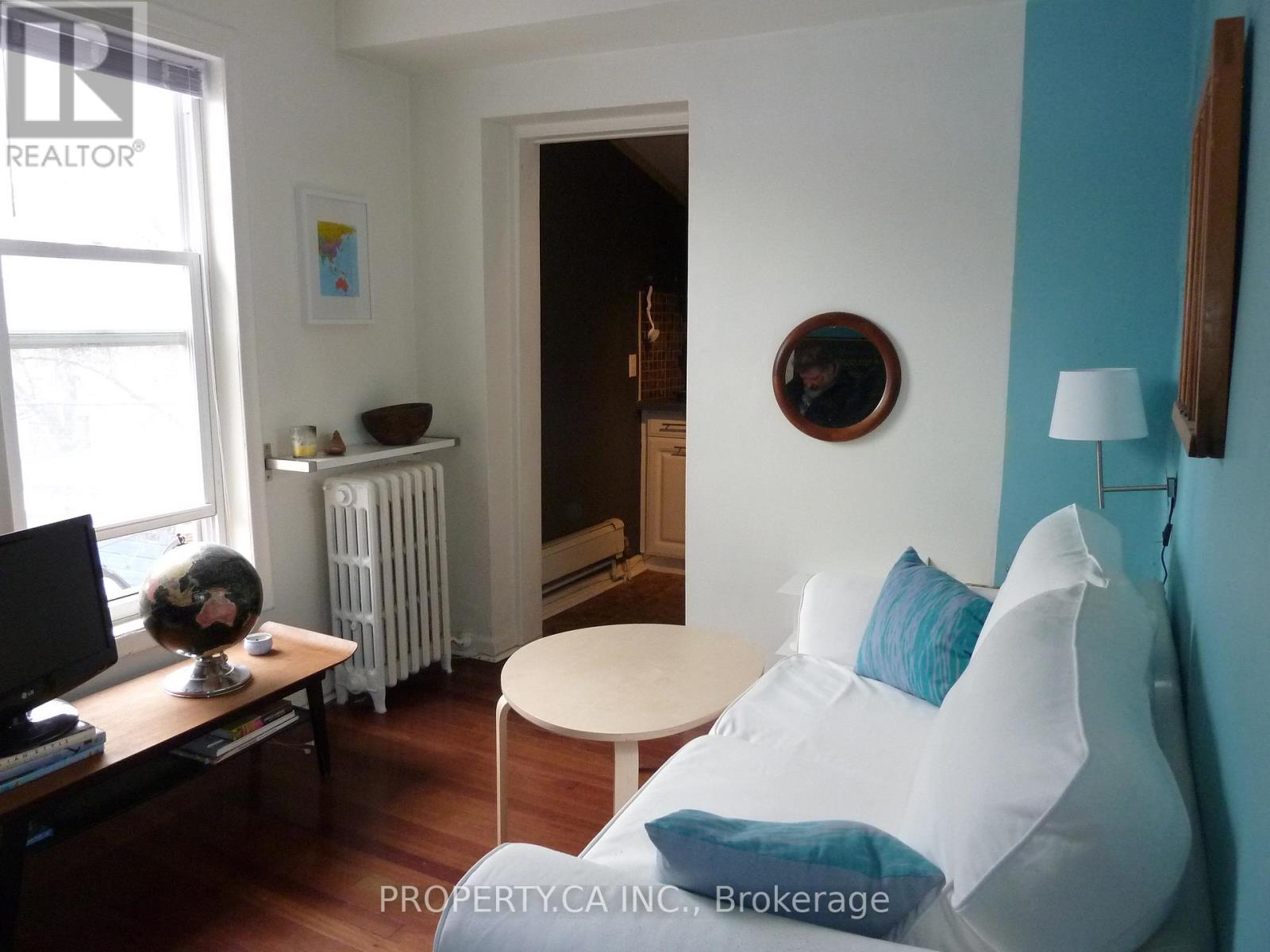 22 BRAD STREET - 14
