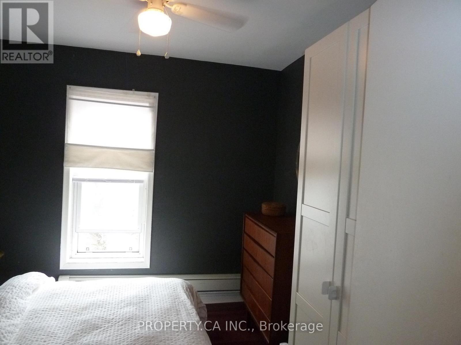 22 BRAD STREET - 15