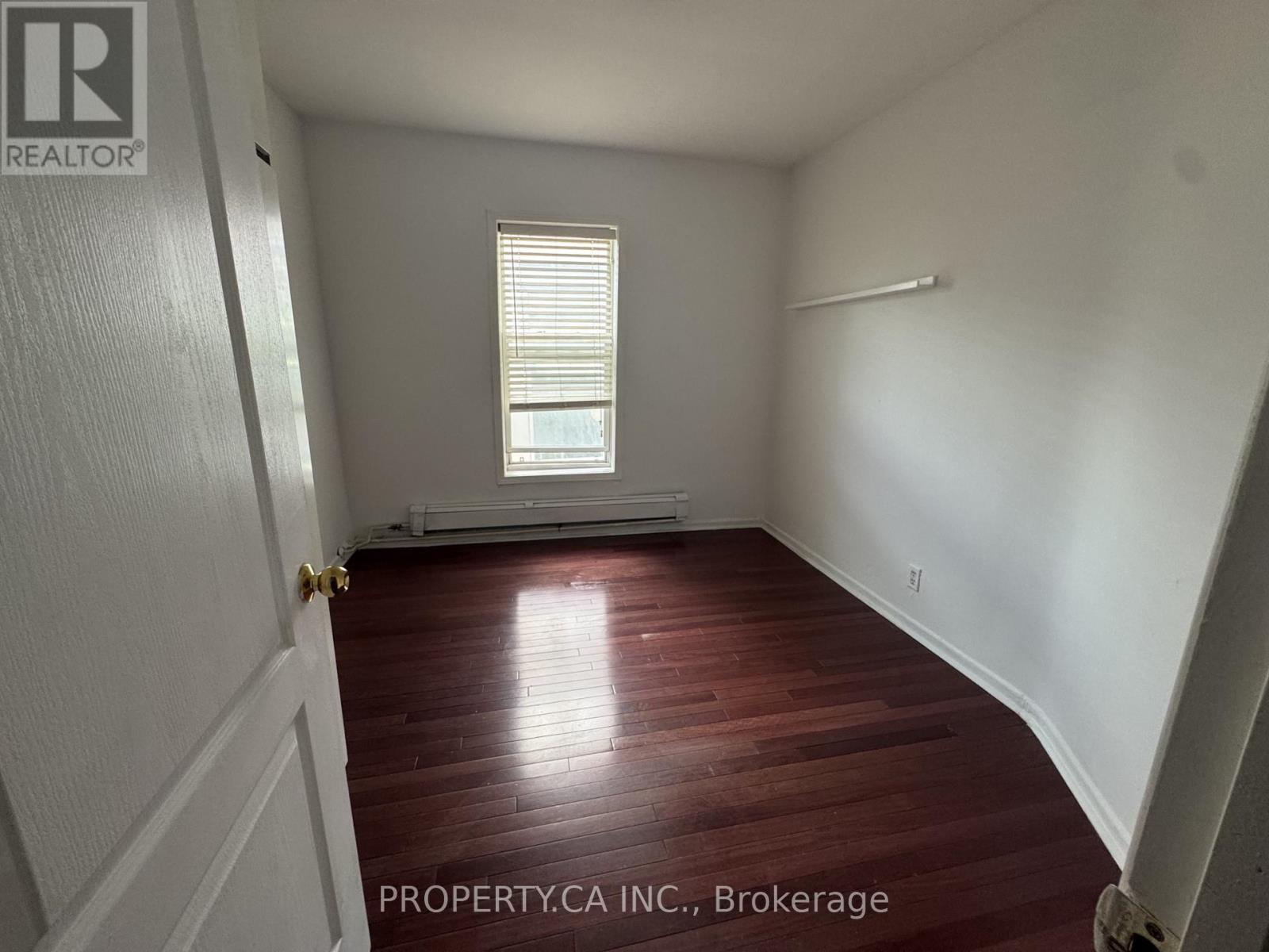 22 BRAD STREET - 19