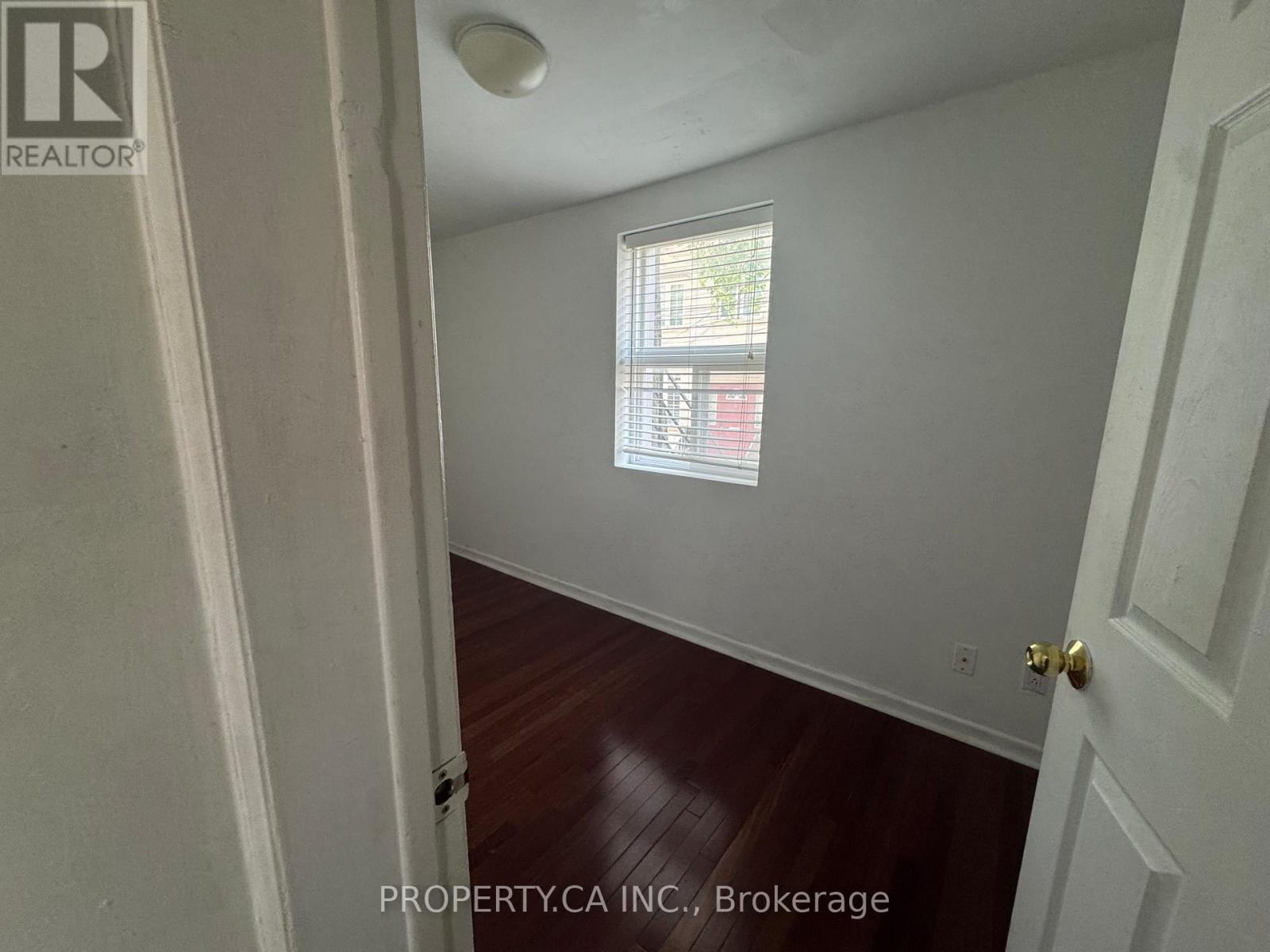 22 BRAD STREET - 38