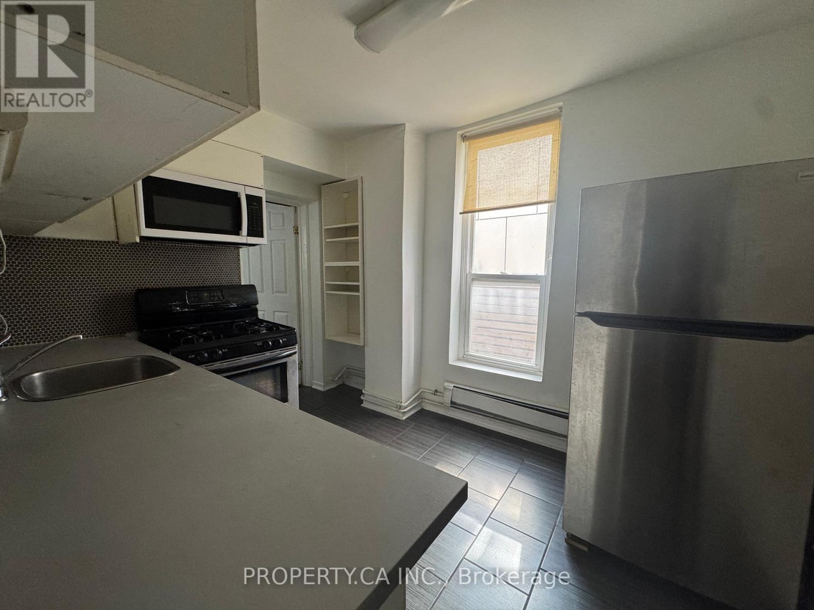 22 BRAD STREET - 39
