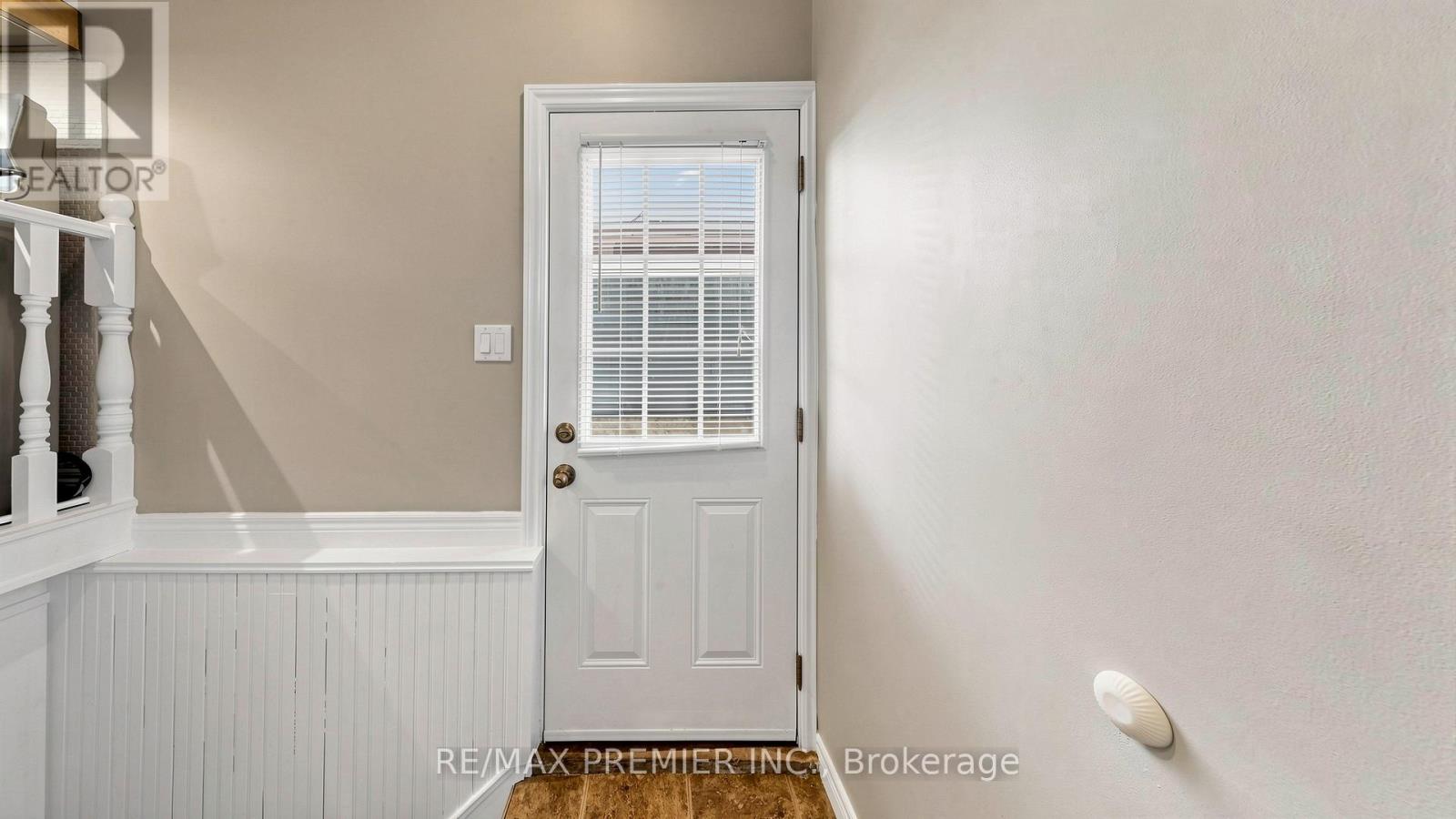 27 CAMBRIDGE AVENUE - 17