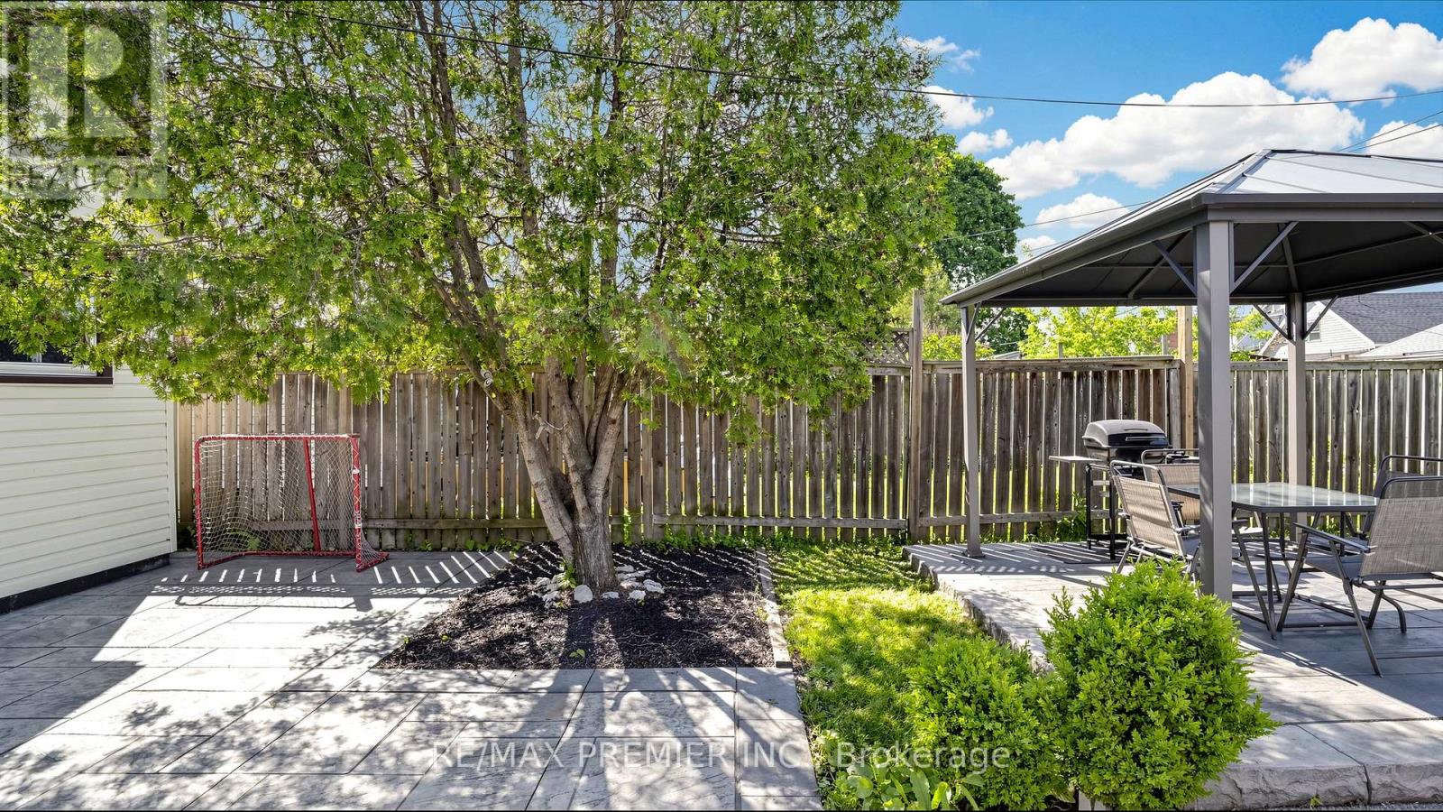 27 CAMBRIDGE AVENUE - 28