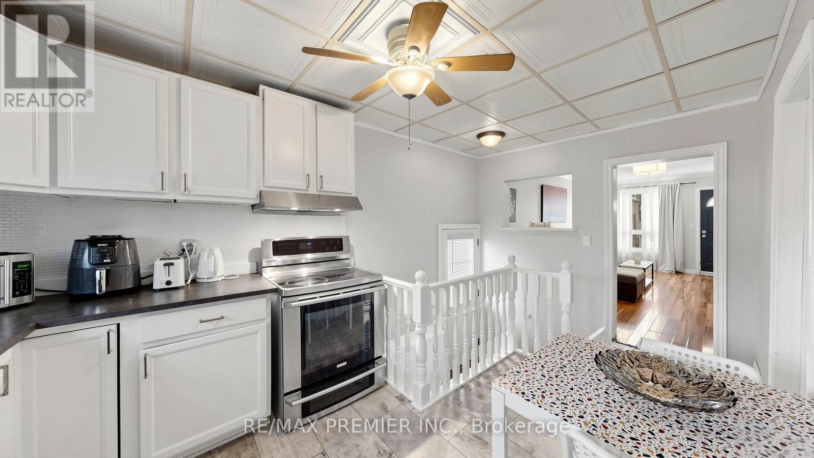 27 CAMBRIDGE AVENUE - 9