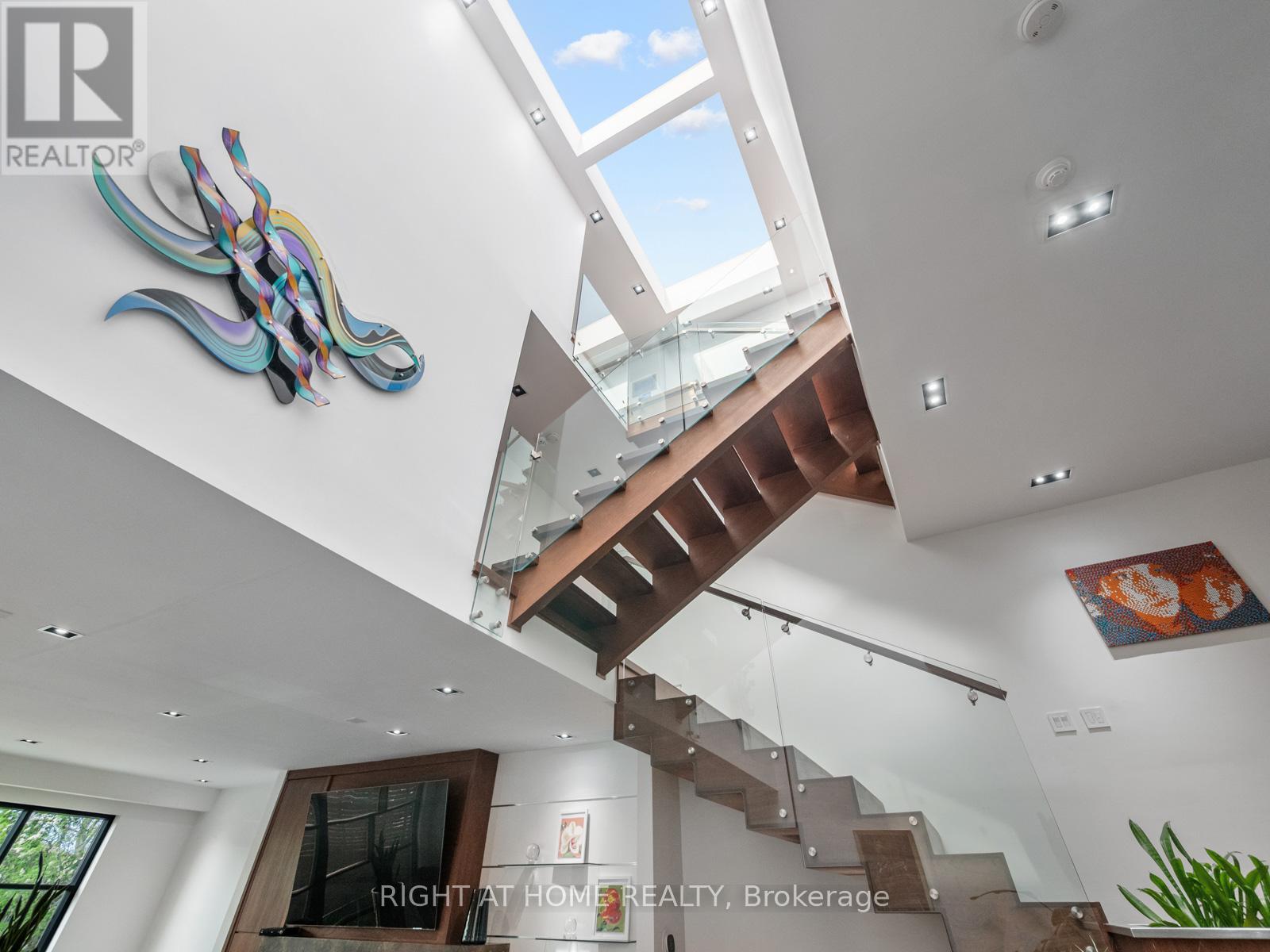 336 MELROSE AVENUE - 8