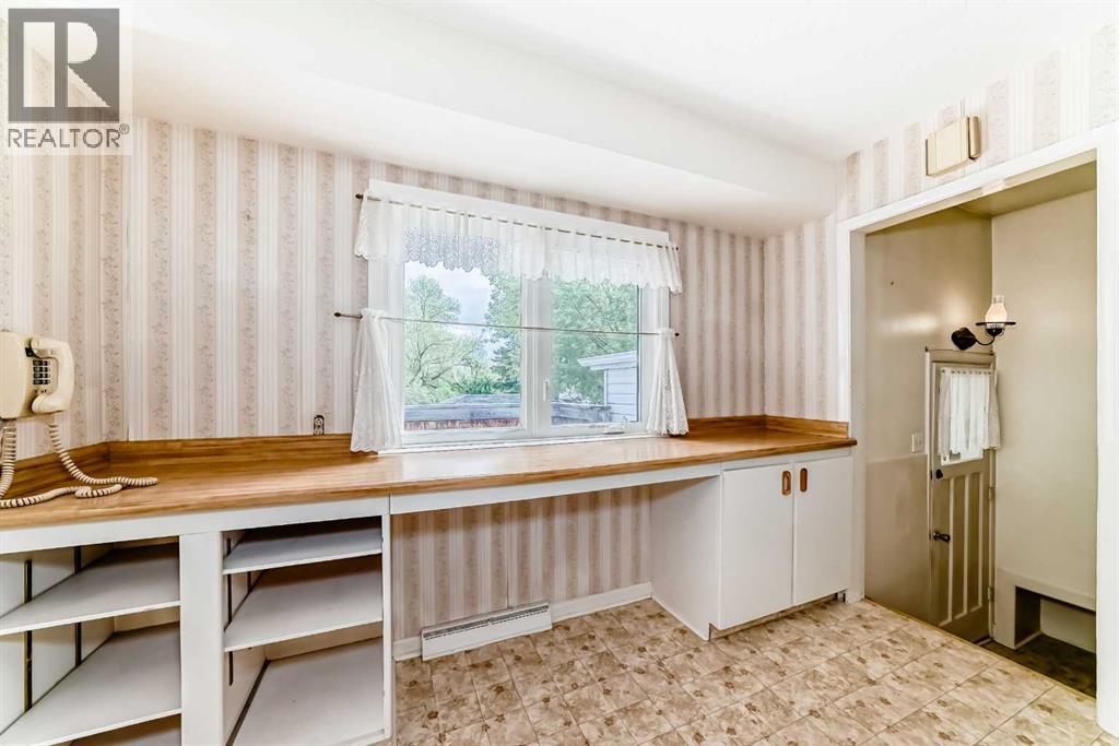6040 Thornburn Drive NW — photo 11
