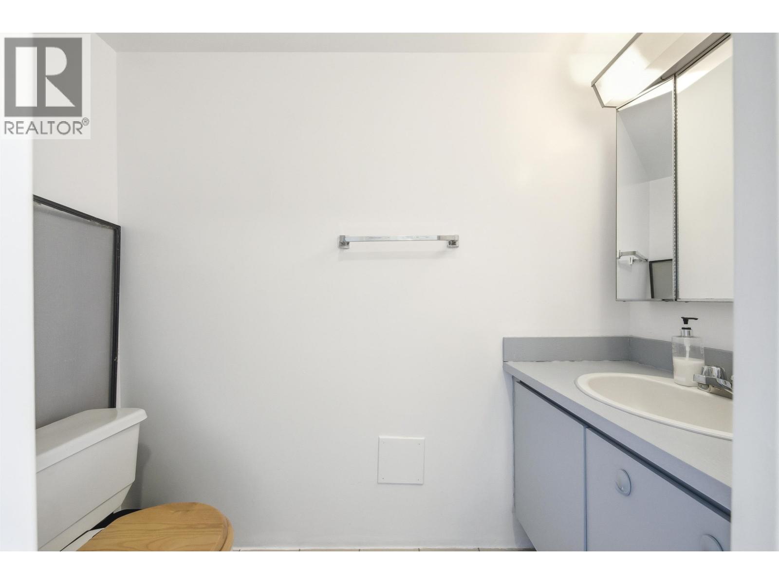 2 Bed, 2 Bath Apartment for Sale in Burnaby – 801 6689 WILLINGDON AVENUE, Burnaby – MLS# R3130552 - Image 14