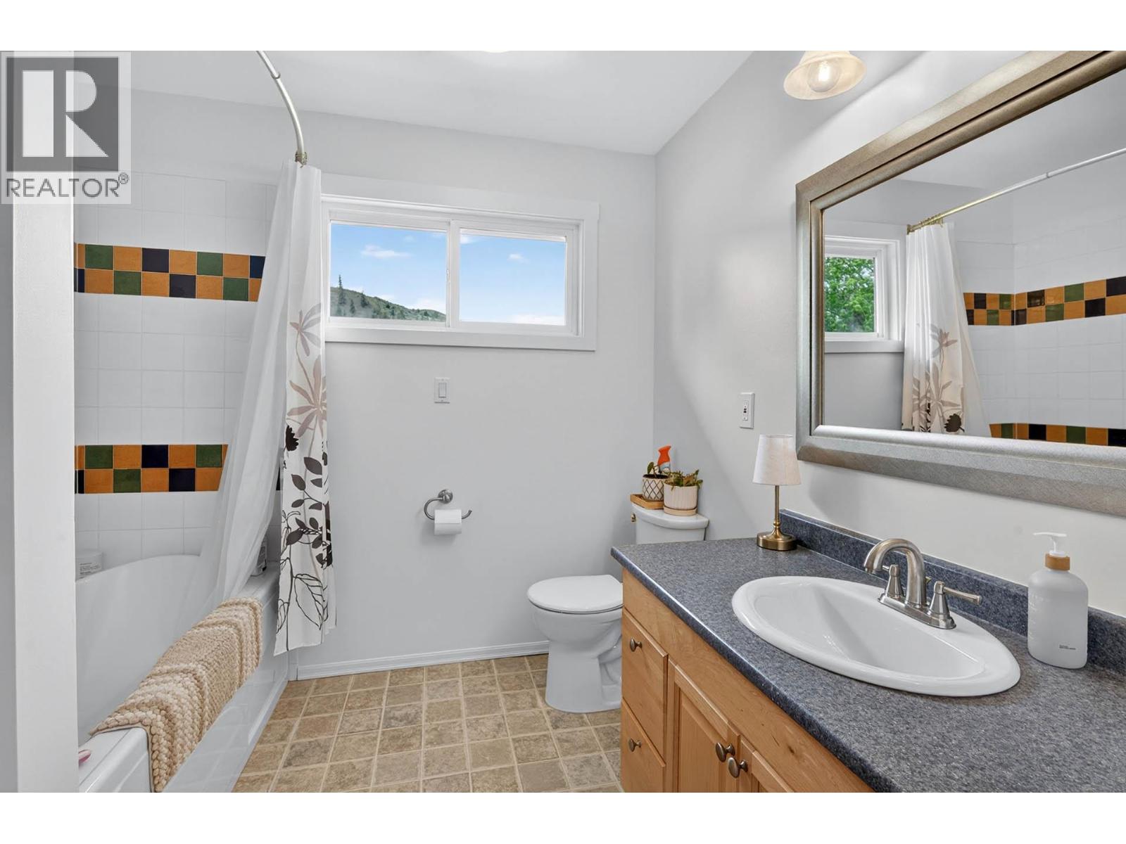 6451 Beaver Crescent - 44