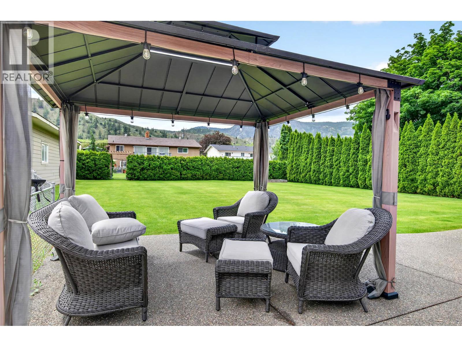 6451 Beaver Crescent - 16