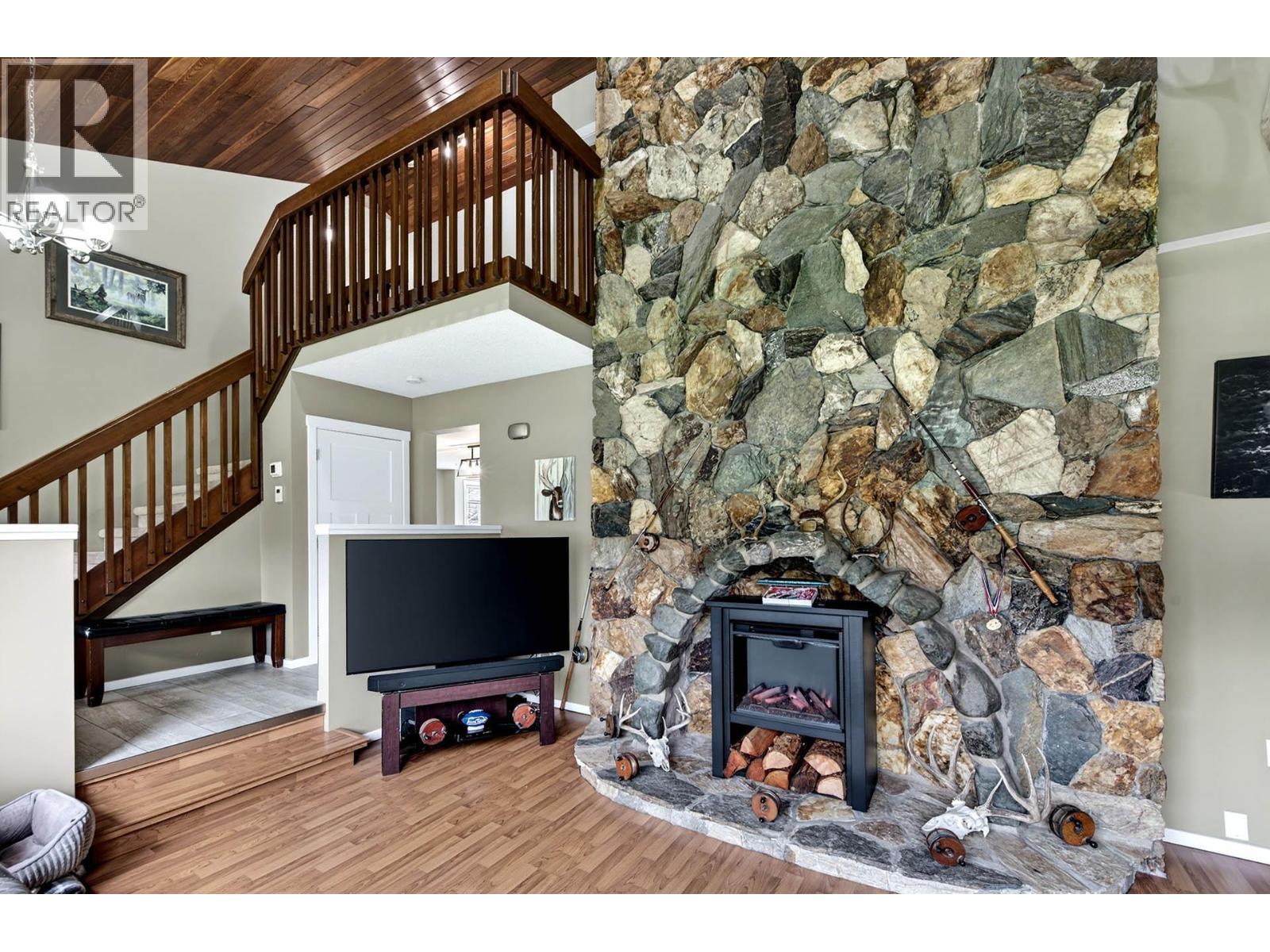 6451 Beaver Crescent - 29