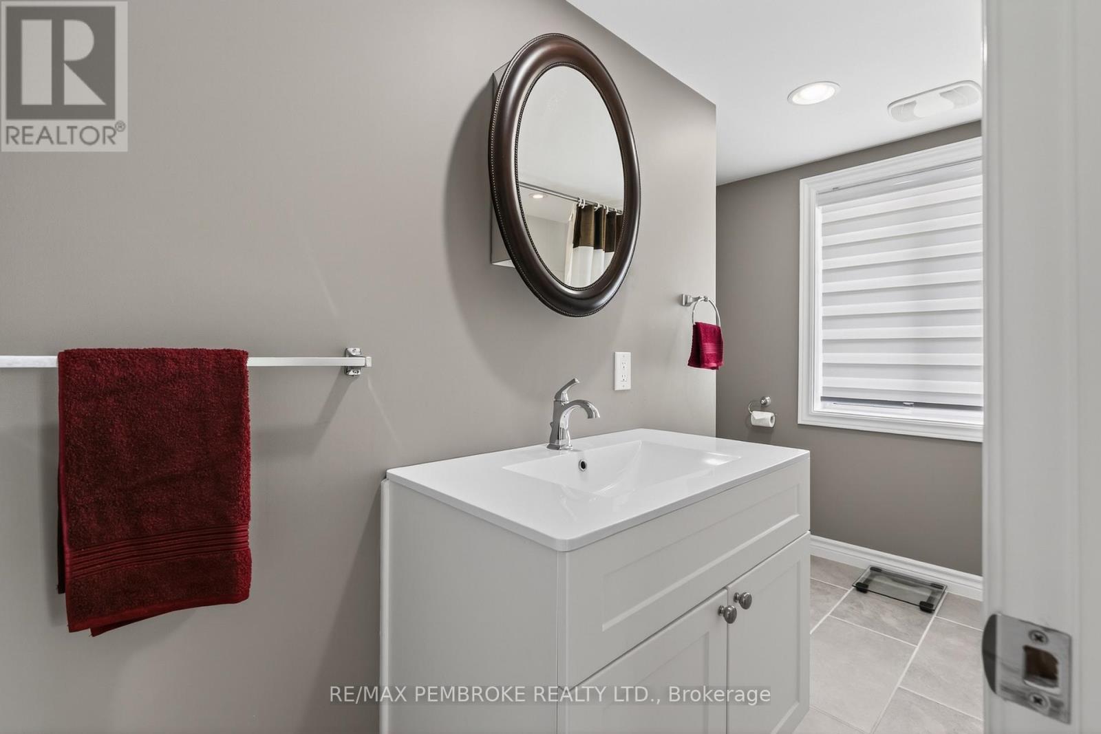 387 SELL ROAD - 29
