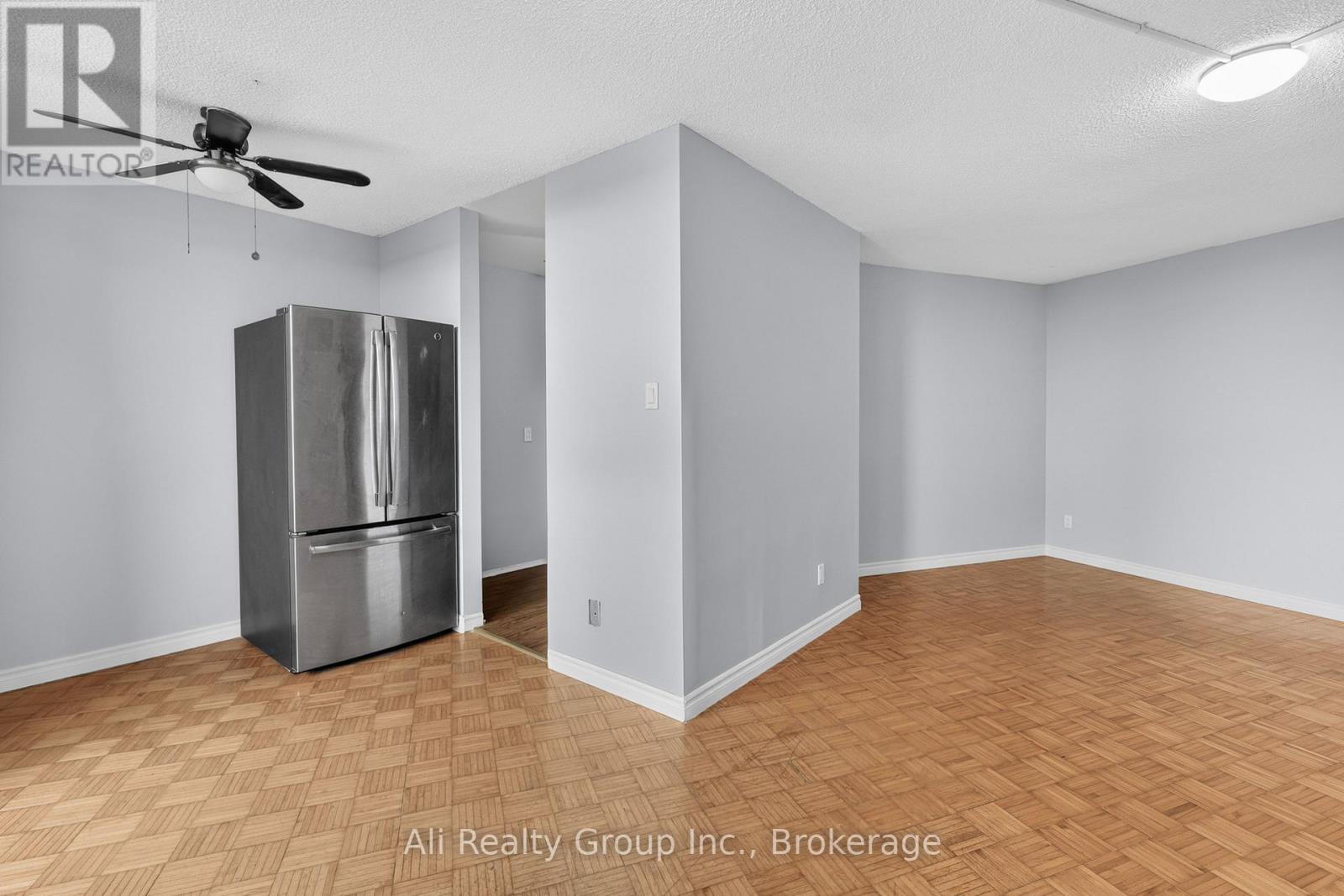 2 Bed, 1 Bath House for Rent in Ottawa – 1218 – 2020 JASMINE CRESCENT, Ottawa – MLS# X13225588 - Image 13