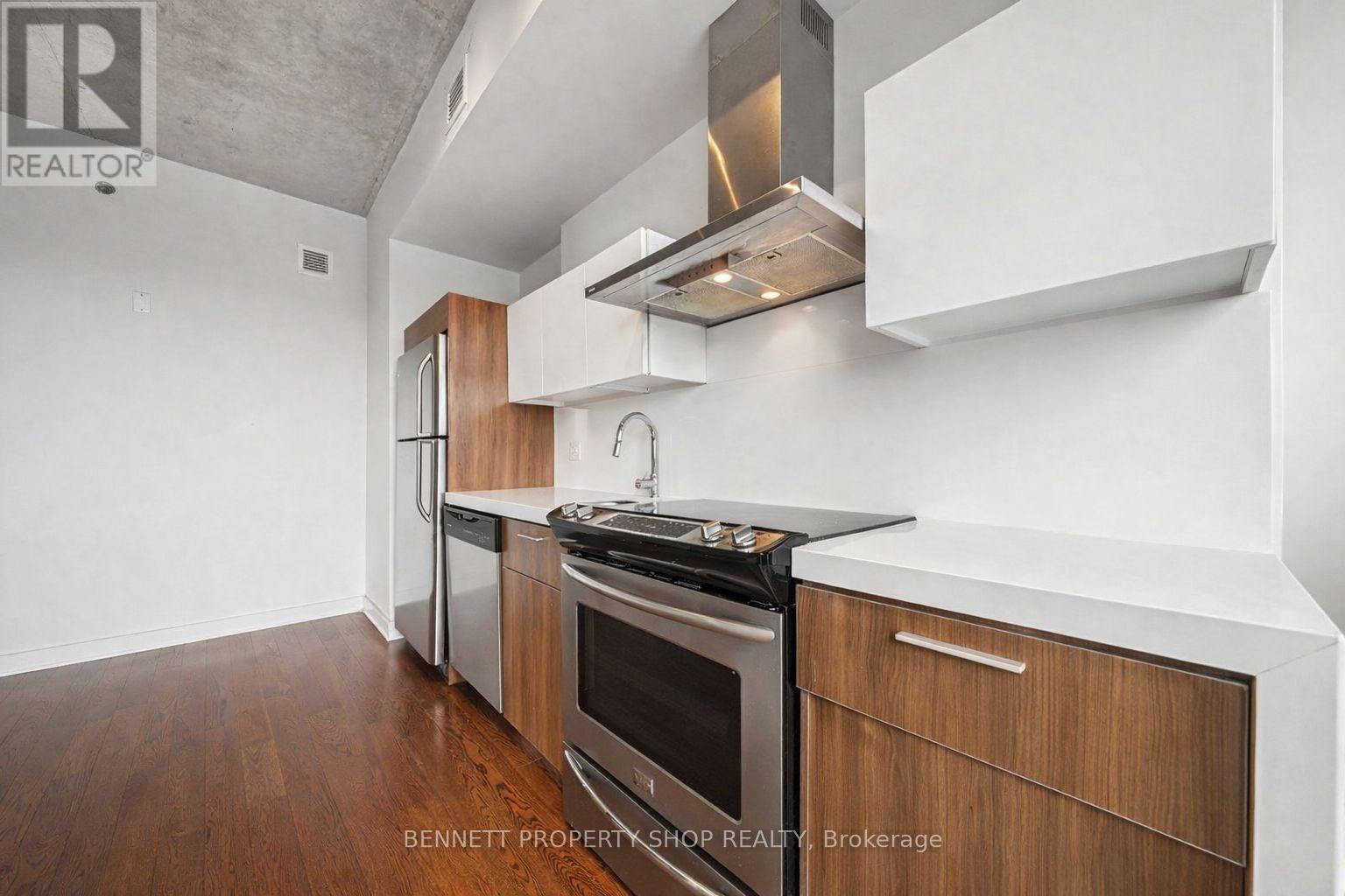 #507 360 MCLEOD STREET - 5