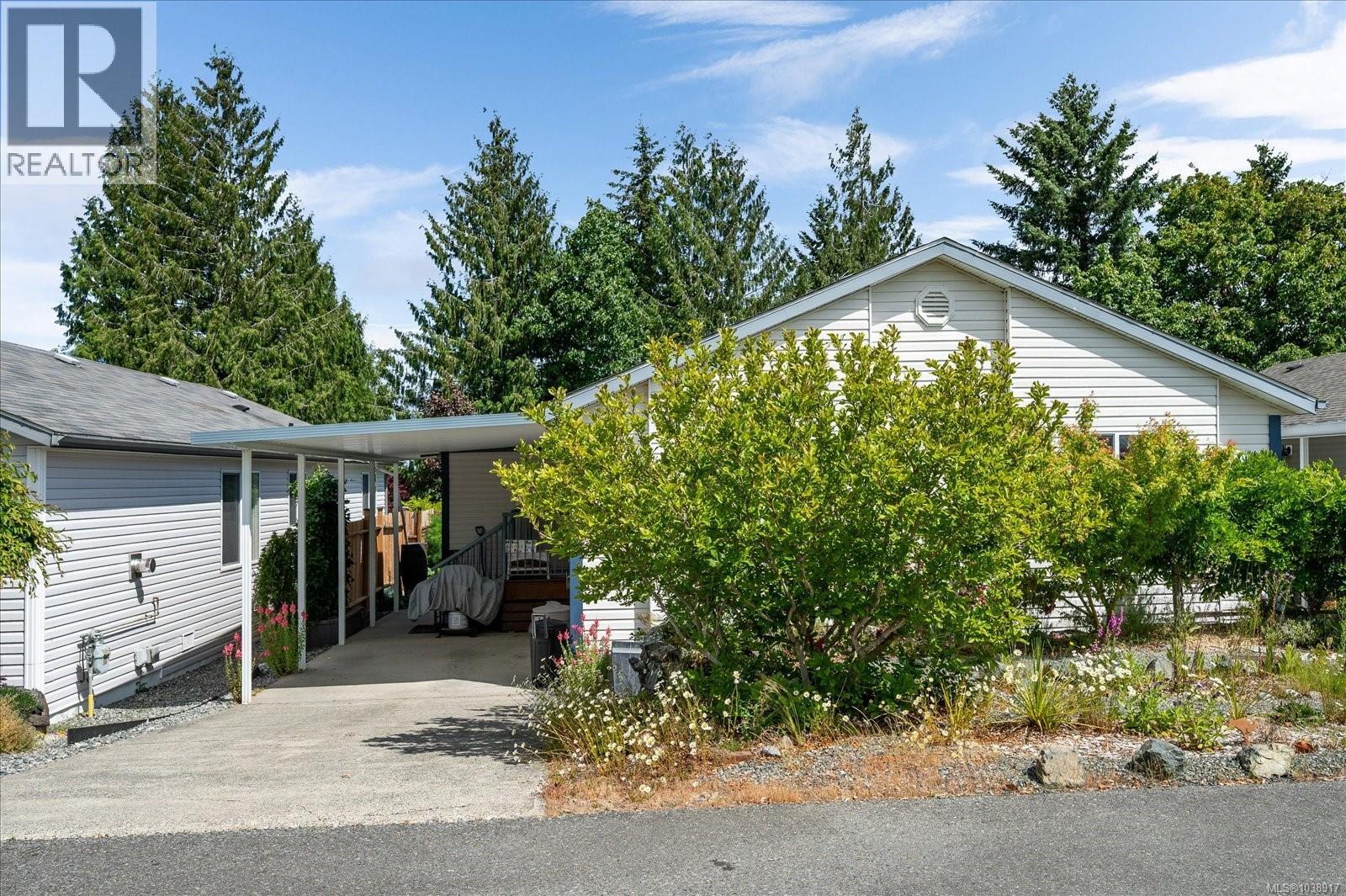 #66 658 Alderwood Dr - Image 2