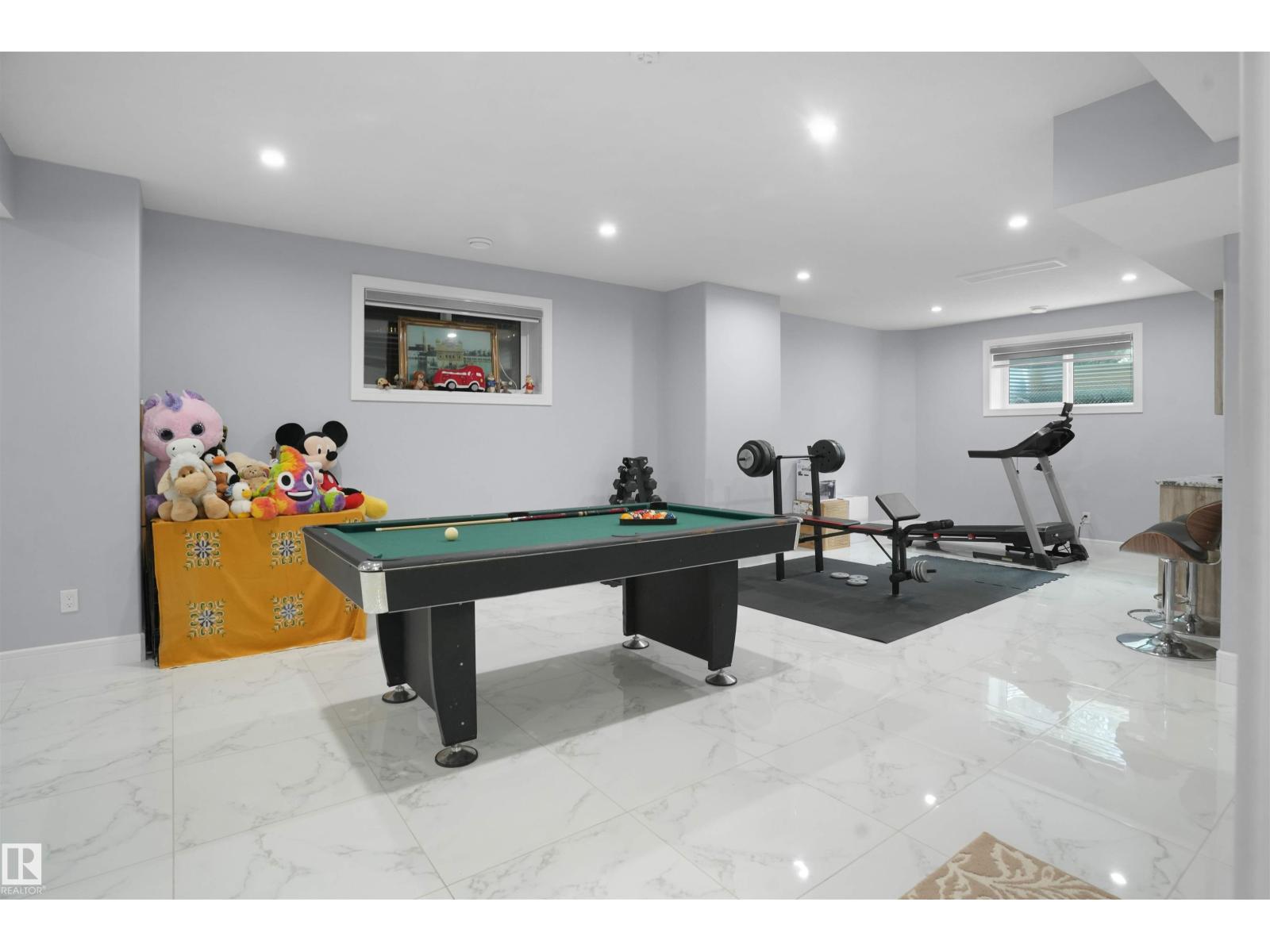 16608 9 ST NE - 37