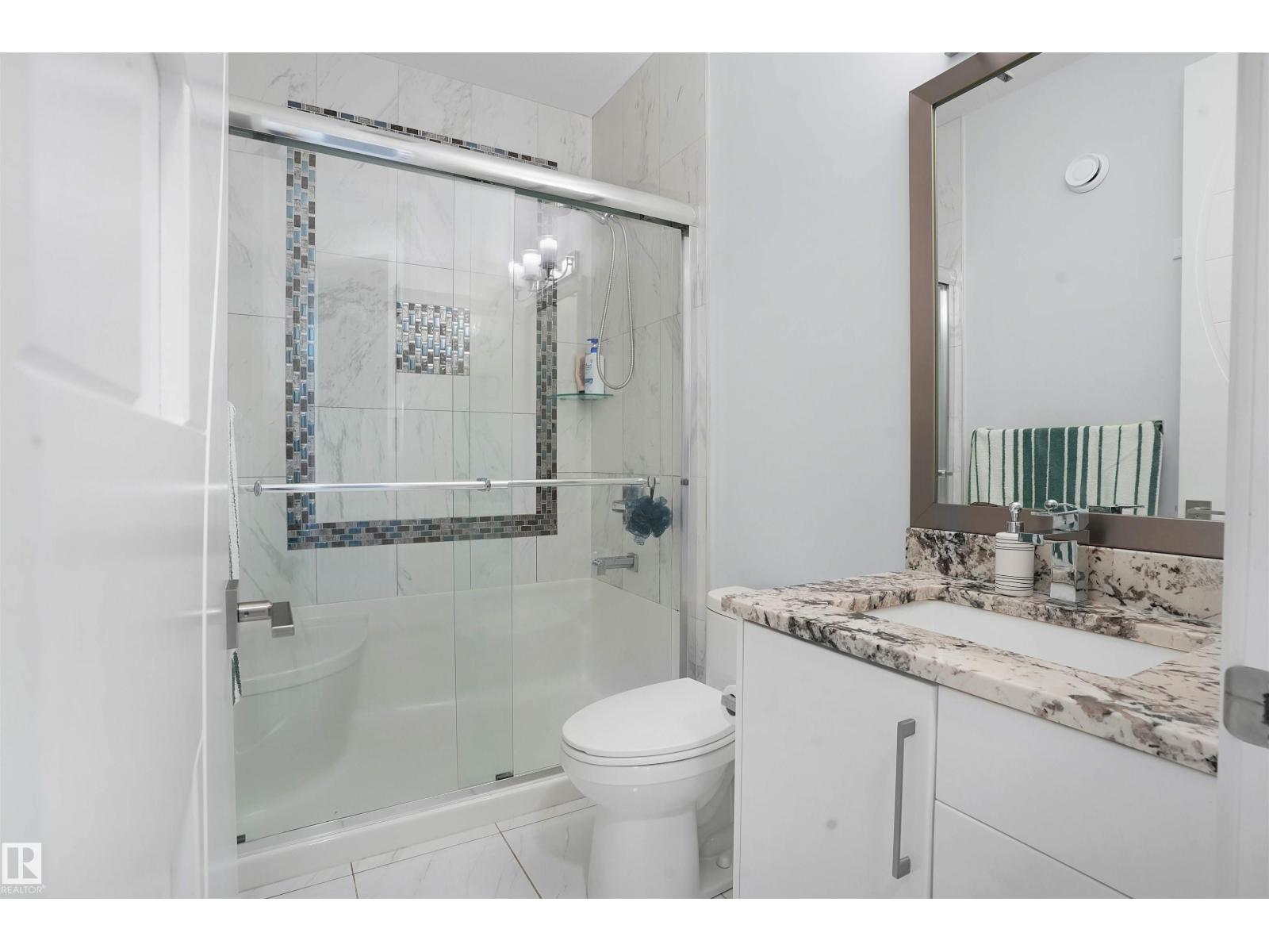 16608 9 ST NE - 9