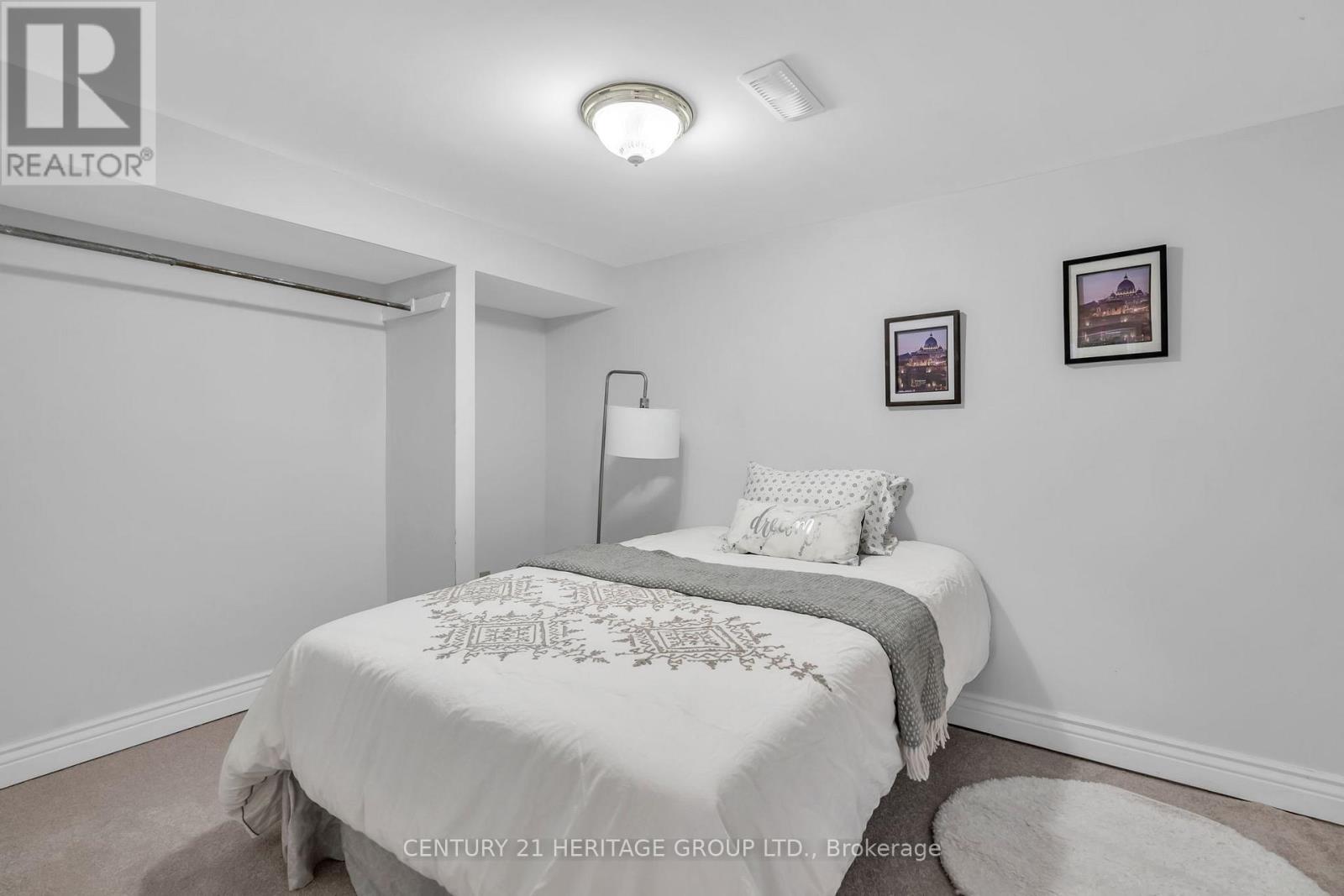 53 WILSTEAD DRIVE - 20