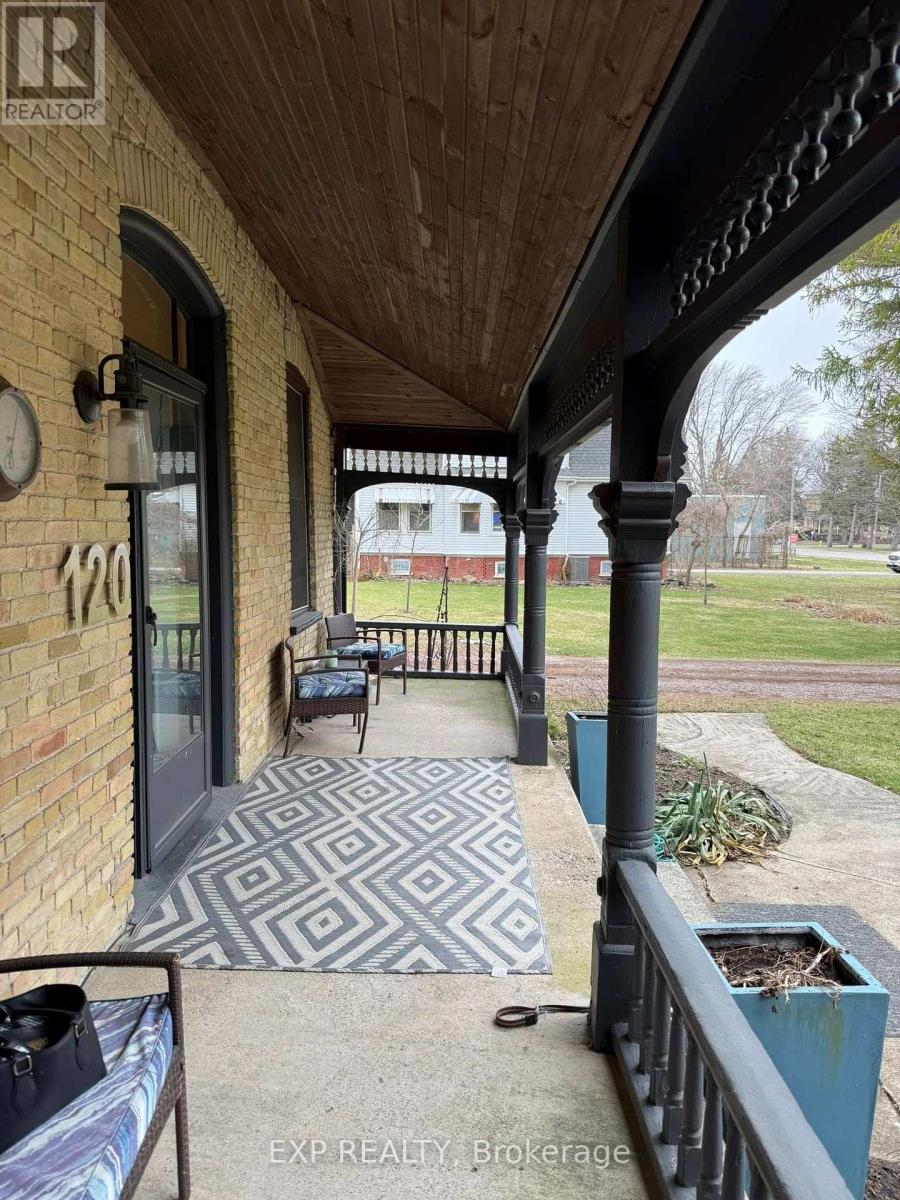 120 MAIN STREET Property Photo