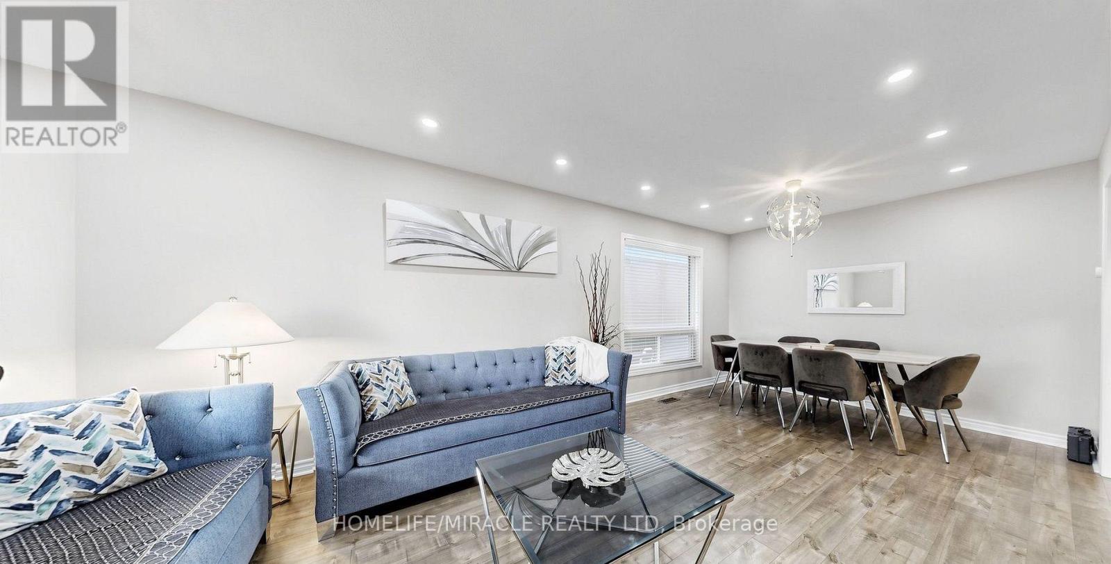 361 BRISDALE DRIVE N - 5