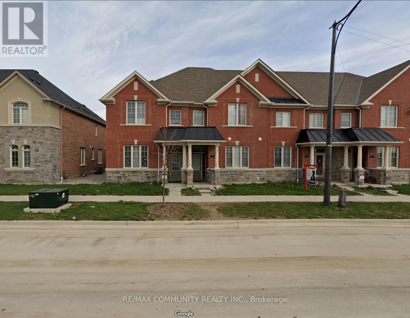 Street View Front