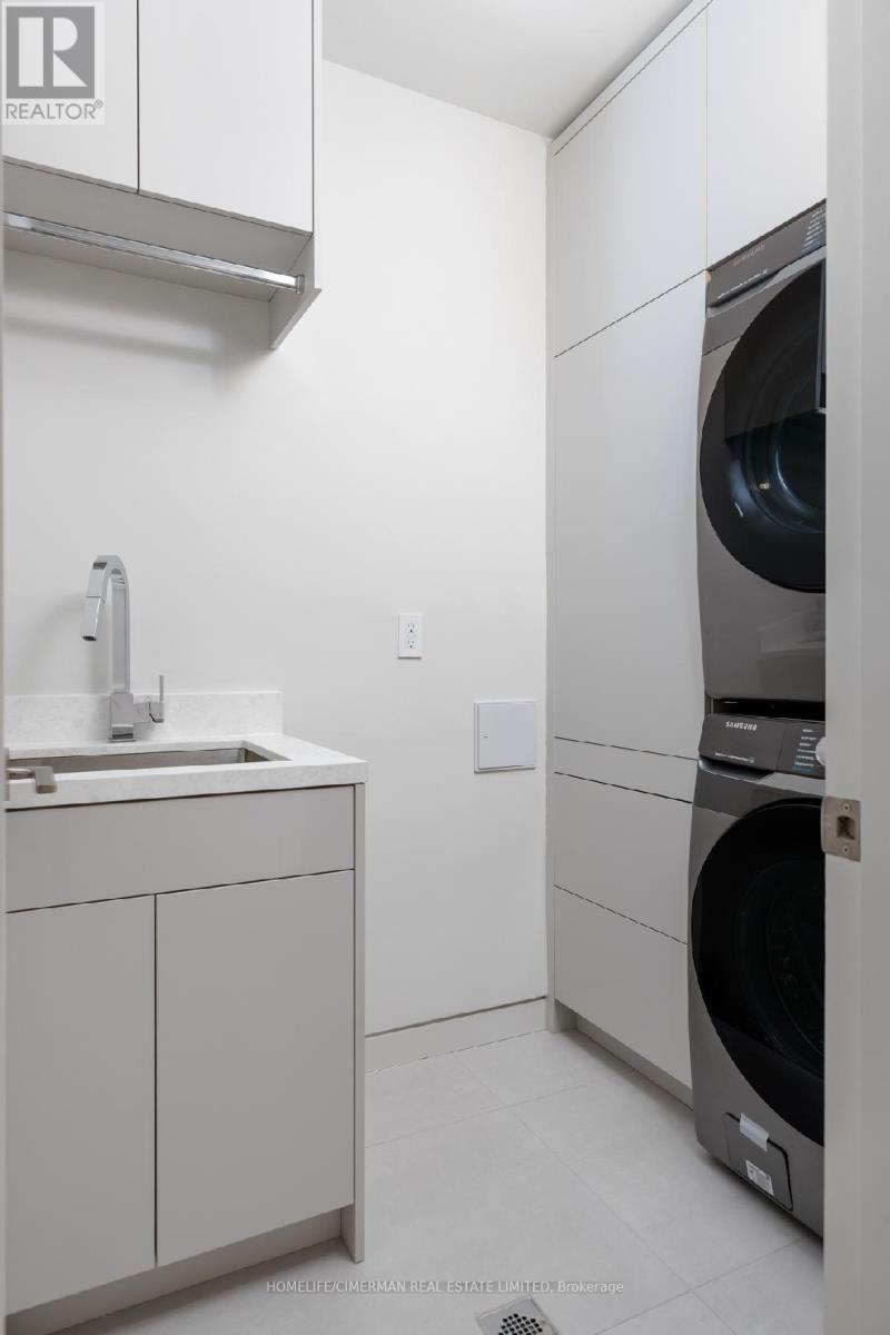 21 FARRELL AVENUE - 36