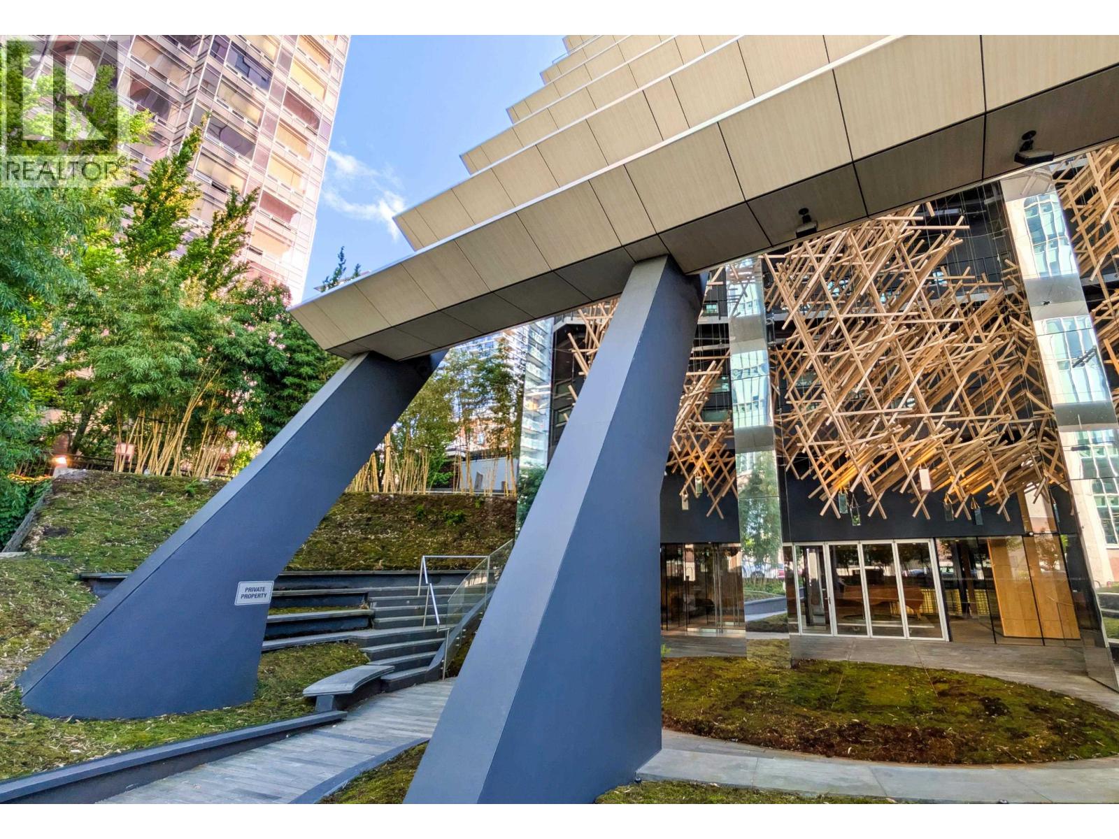 3202 1568 ALBERNI STREET, Vancouver