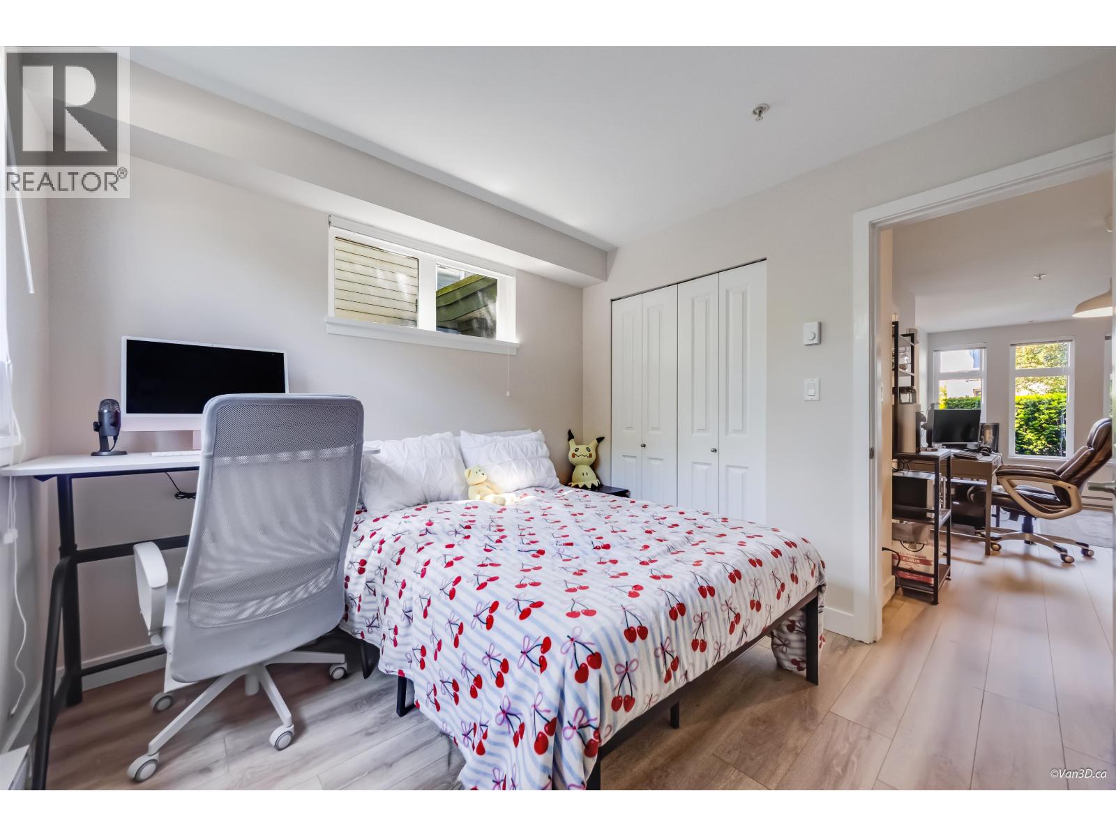 101 5568 KINGS ROAD, Vancouver