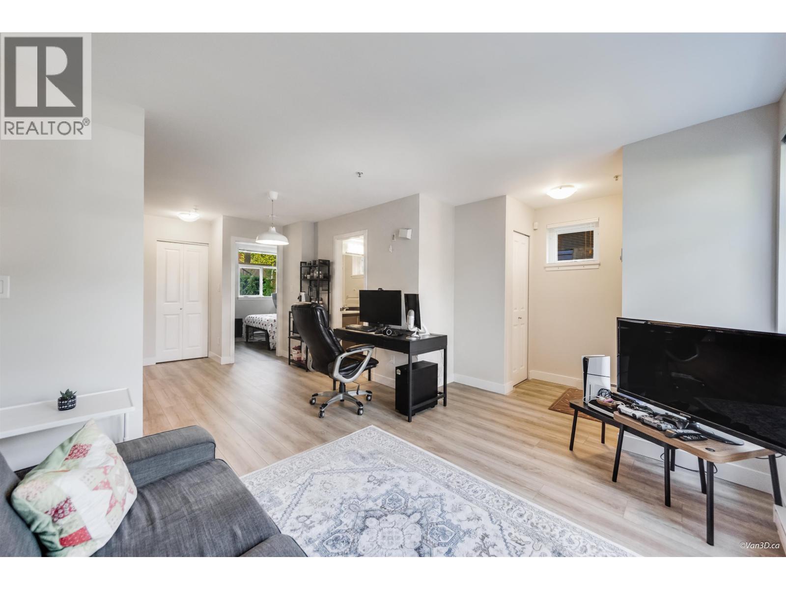 101 5568 KINGS ROAD, Vancouver