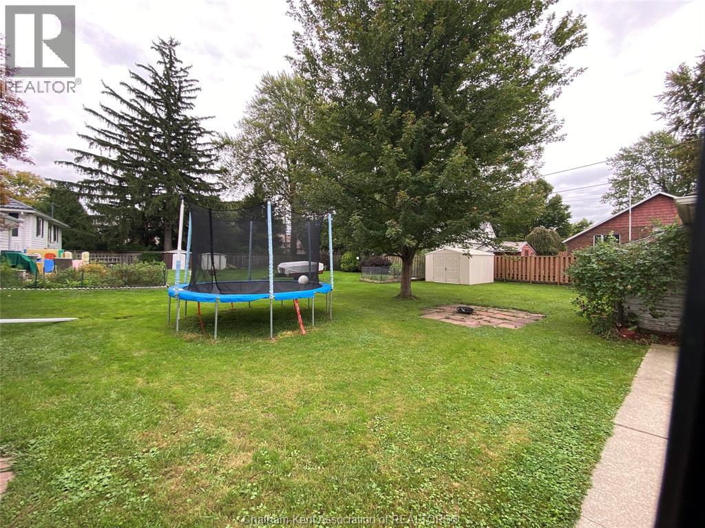 299 Victoria AVENUE - 17