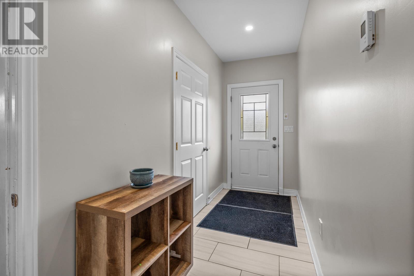 2263 SELKIRK Road - 14