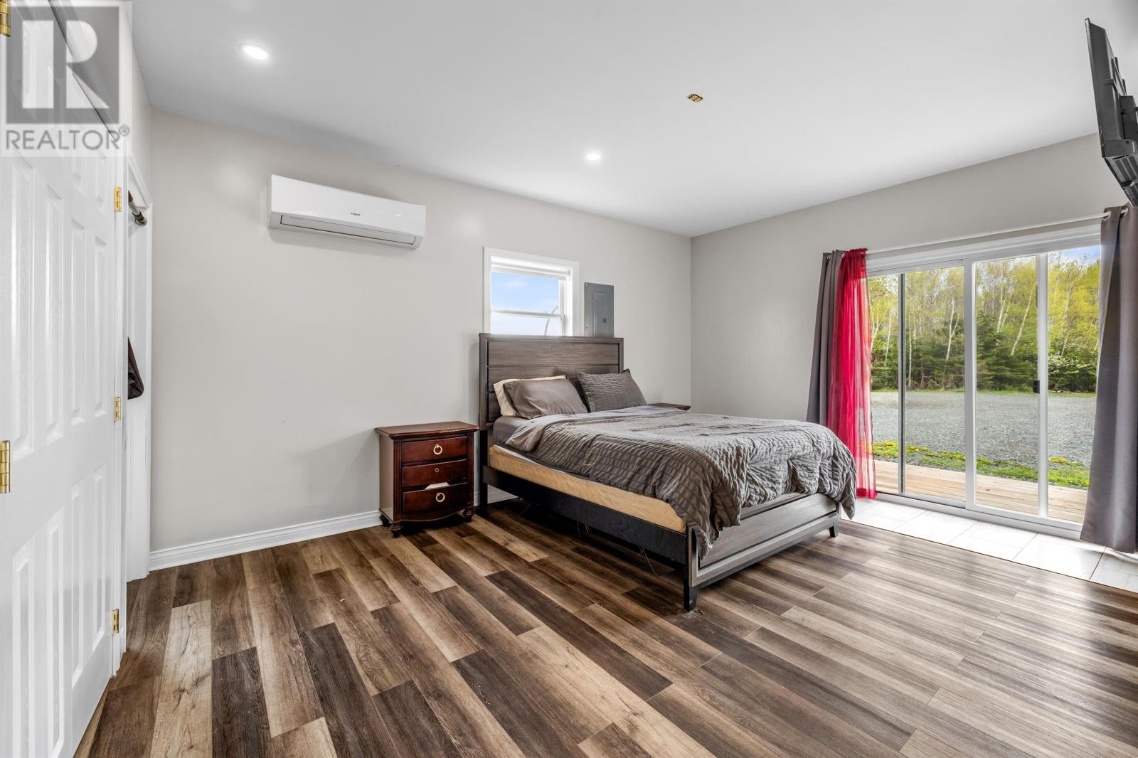 2263 SELKIRK Road - 11