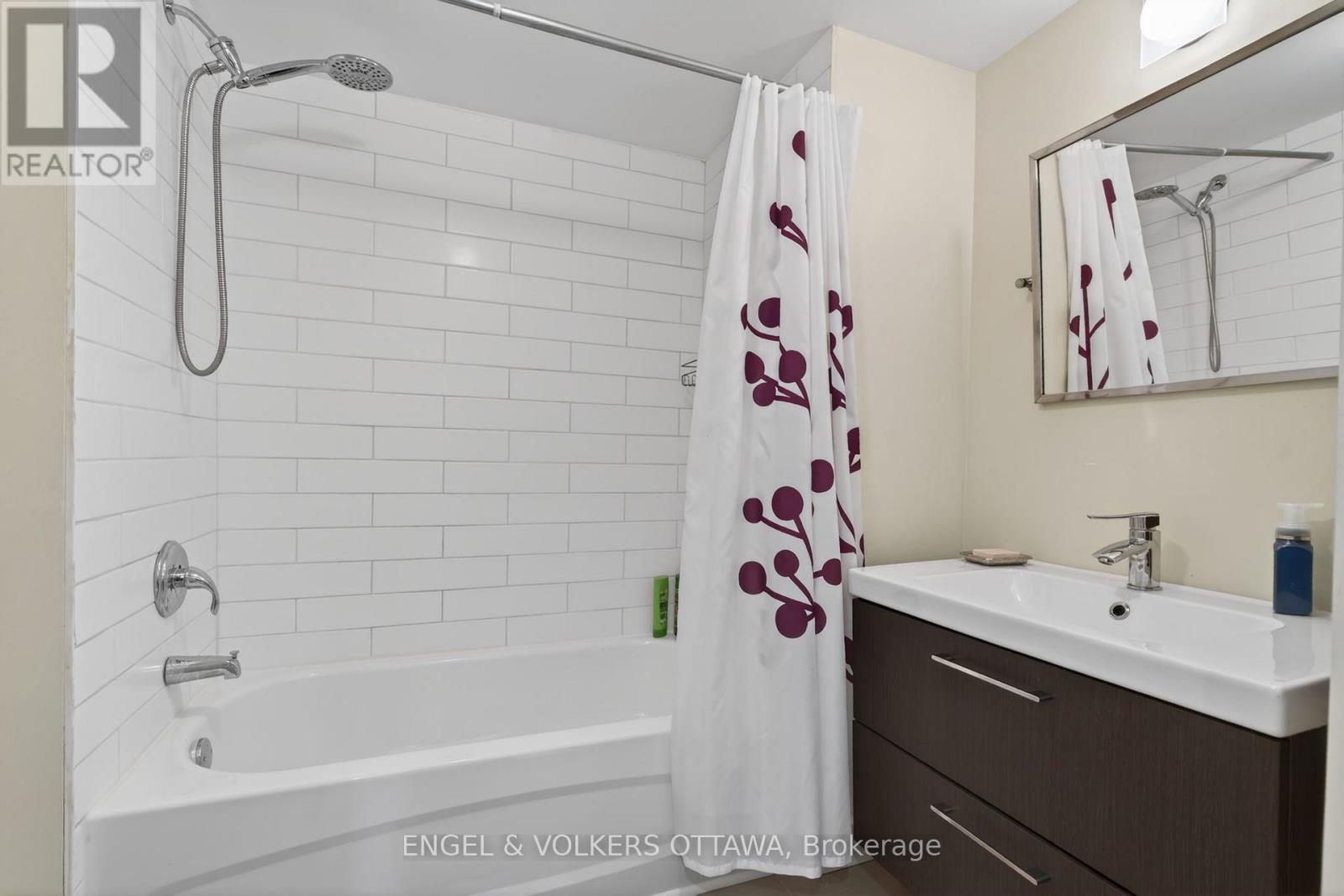137 RACHAEL AVENUE - 31