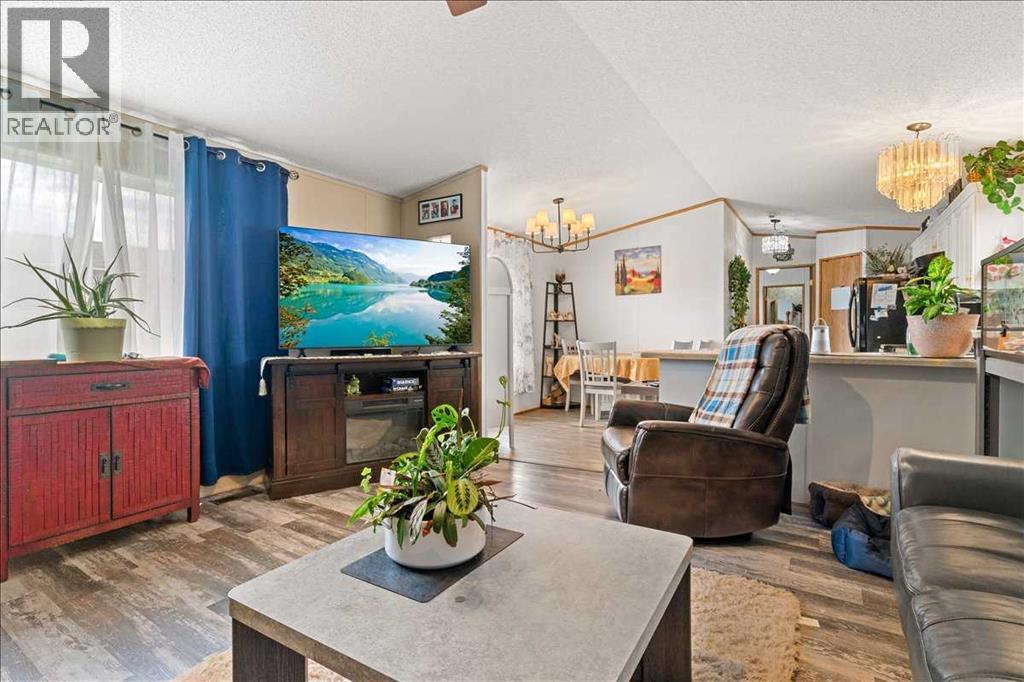 126 Clark Crescent - photo 5