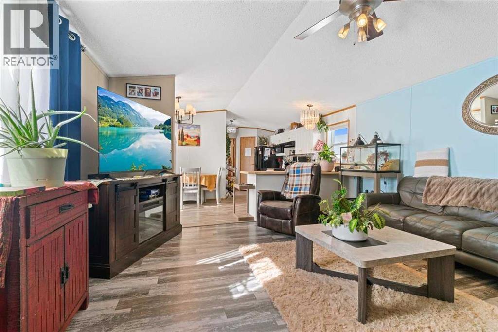 126 Clark Crescent - photo 3